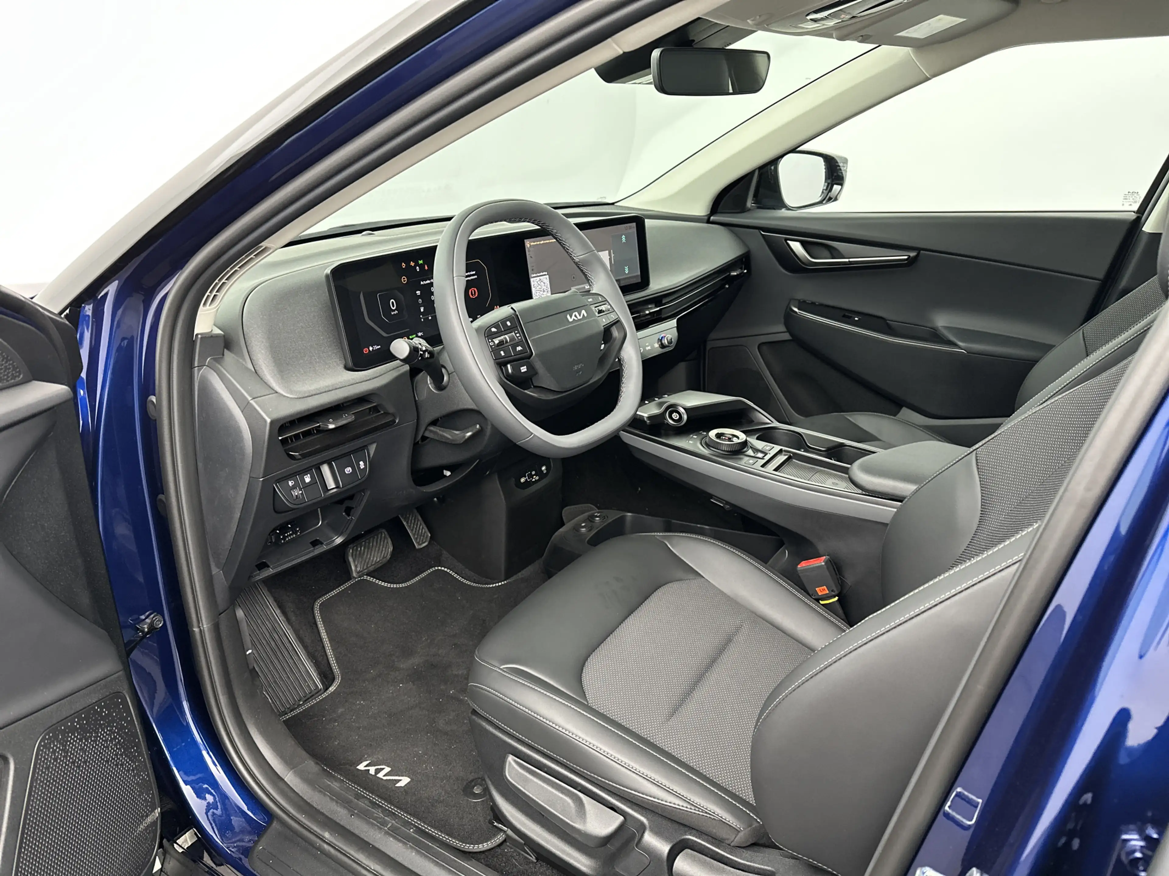 Kia EV6 Light Edition 63 kWh | stoel en stuur verwarming — photo 11