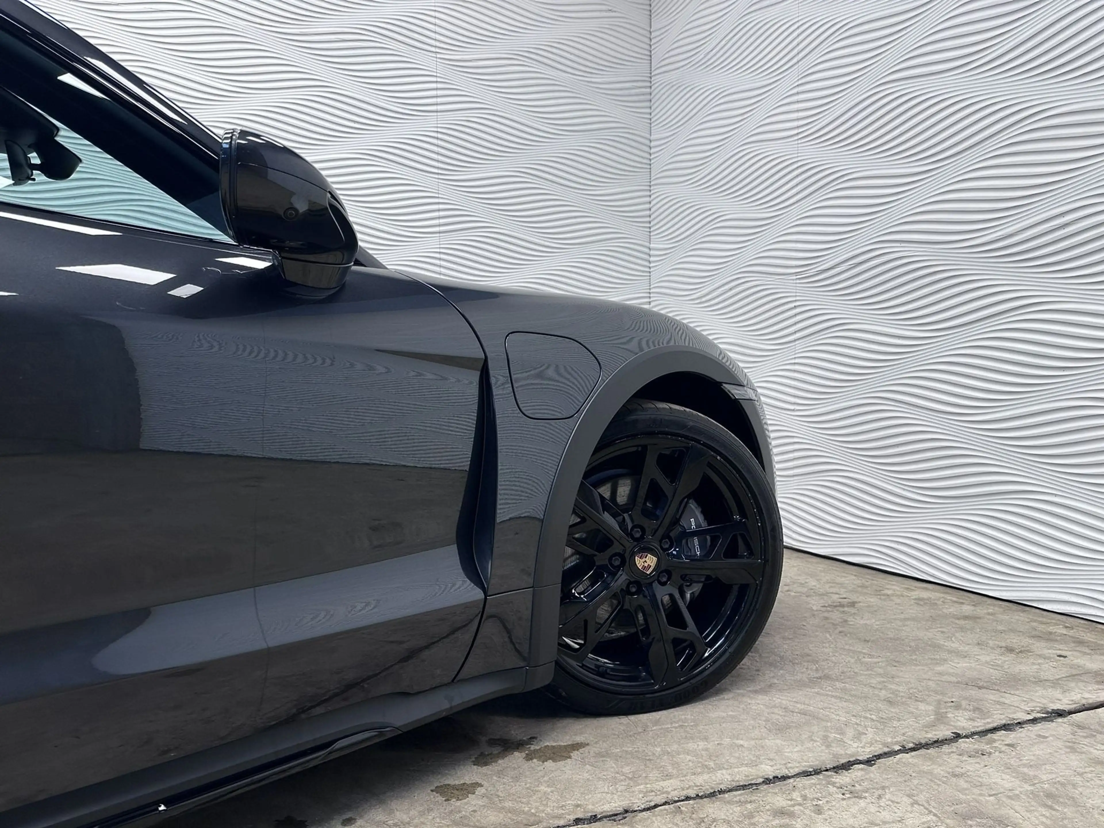 Porsche Taycan 4 CT*93,4kWh*PERF-BATT*90.7% SOH*LUCHTV.*BOSE* — photo 15