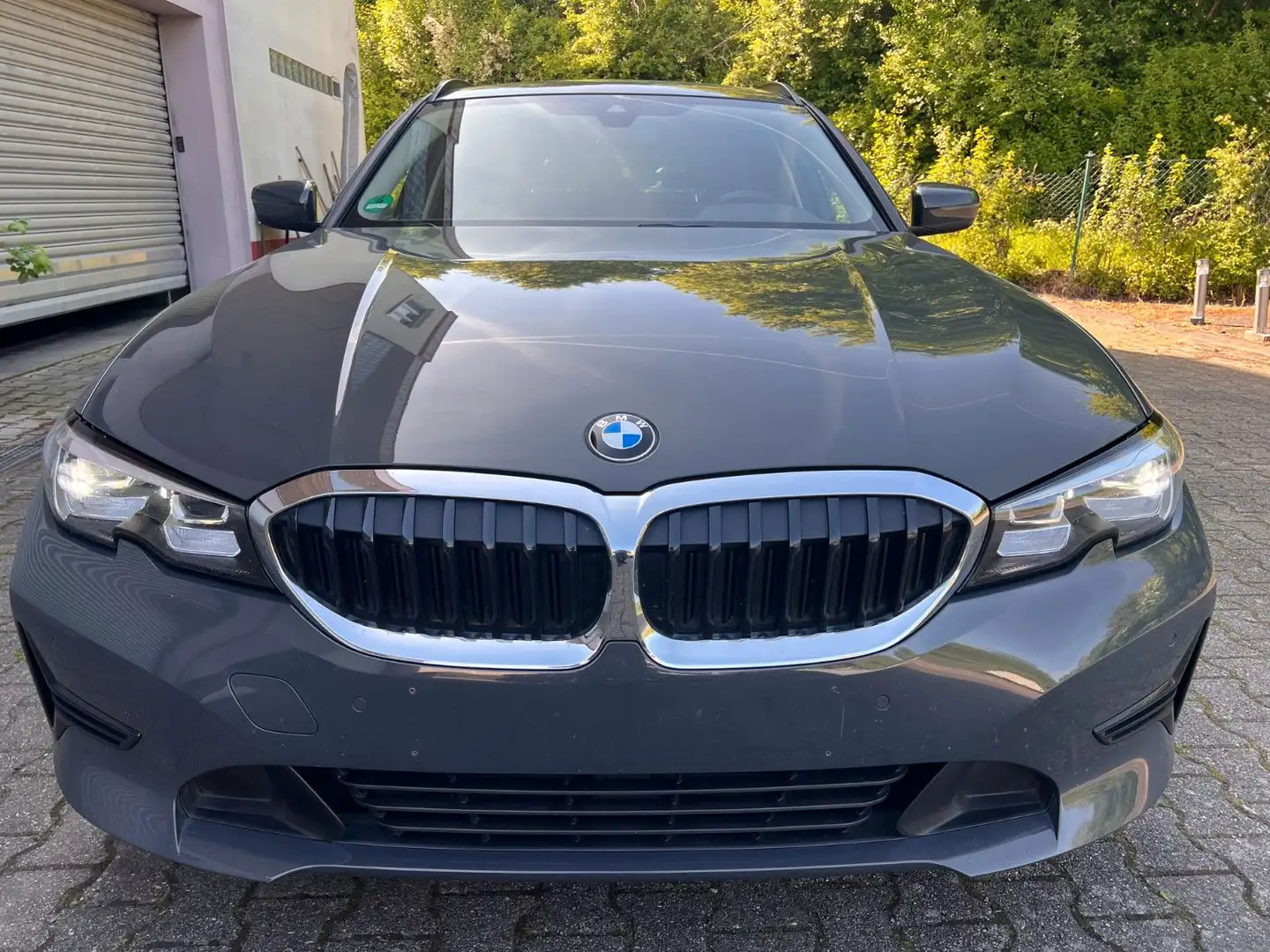BMW 320 d Advantage-1. Hd Grijs - 2
