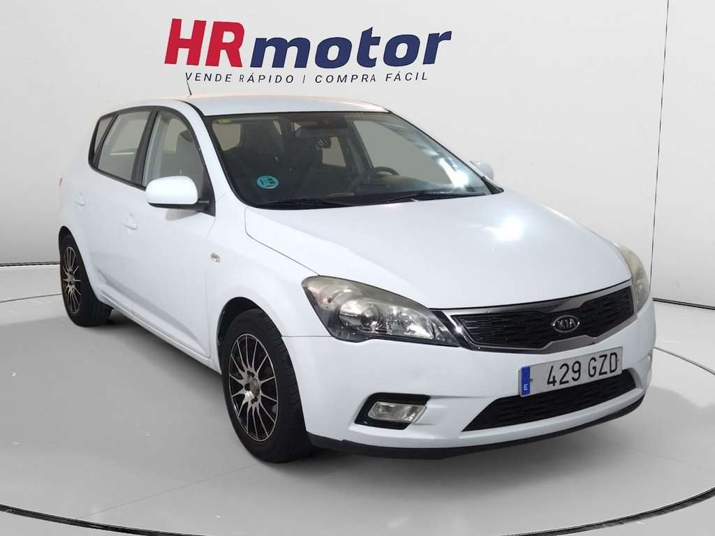 Kia Ceed / cee'd 1.4 Concept - foto 1