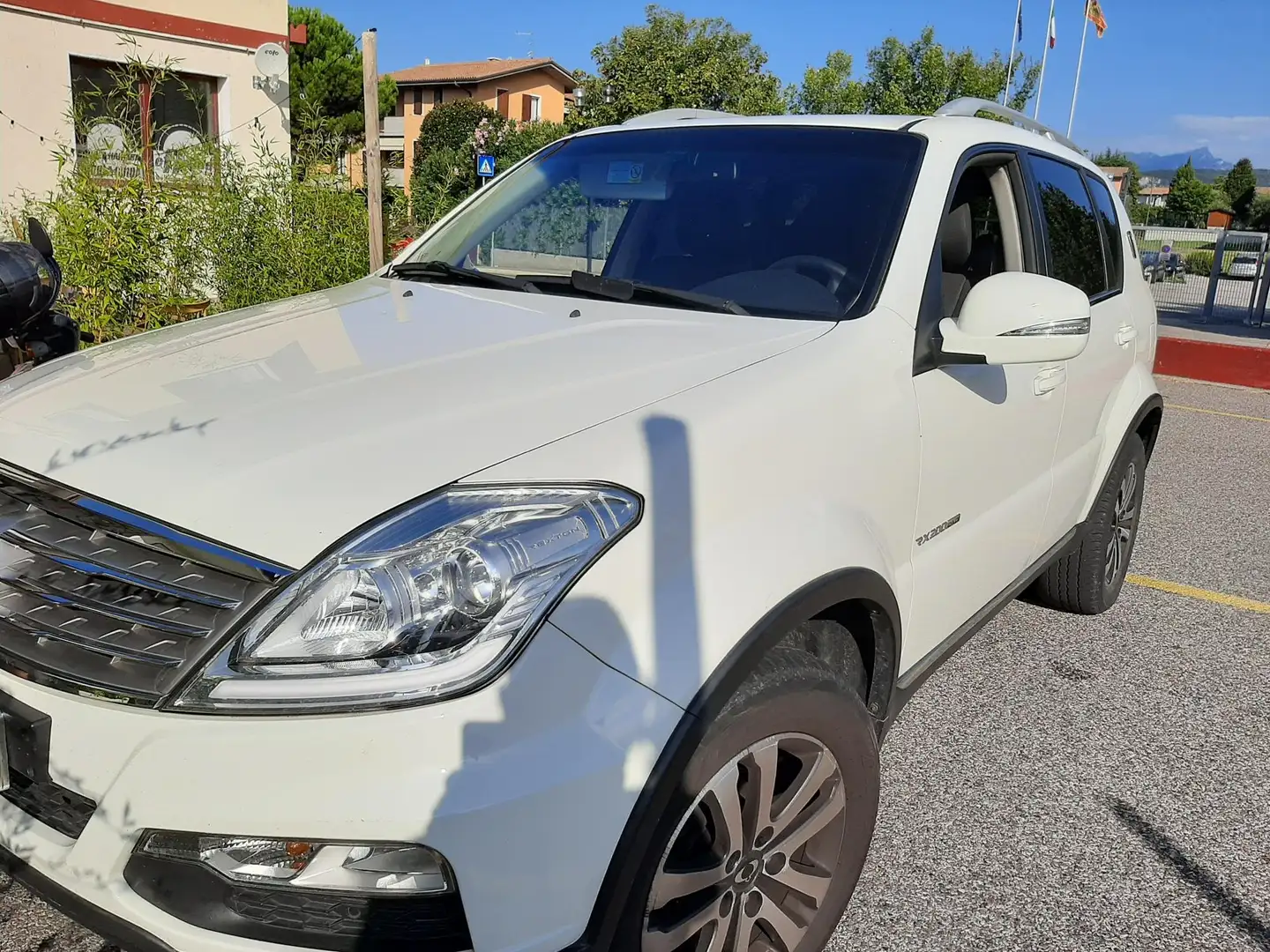SsangYong Rexton Rexton W III 2.0 xdi Classy 4wd 7p. Bílá - 2