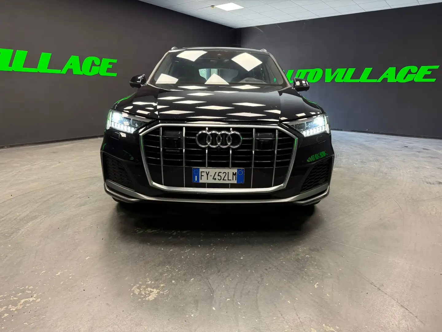 Audi Q7 50 3.0 tdi mhev Sport S-Line 7 posti Nero - 2