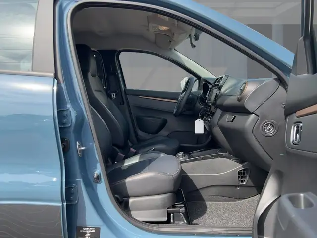 Dacia Spring view 8