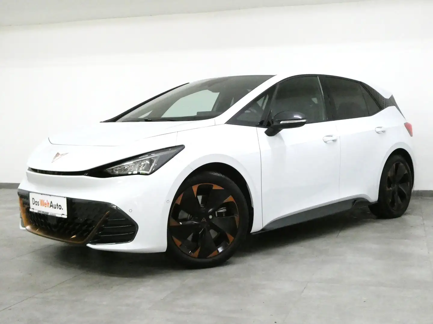 CUPRA Born 60/63kWh 170 kW LED Navi ACC 360Kamera Keyless DAB Weiß - 1