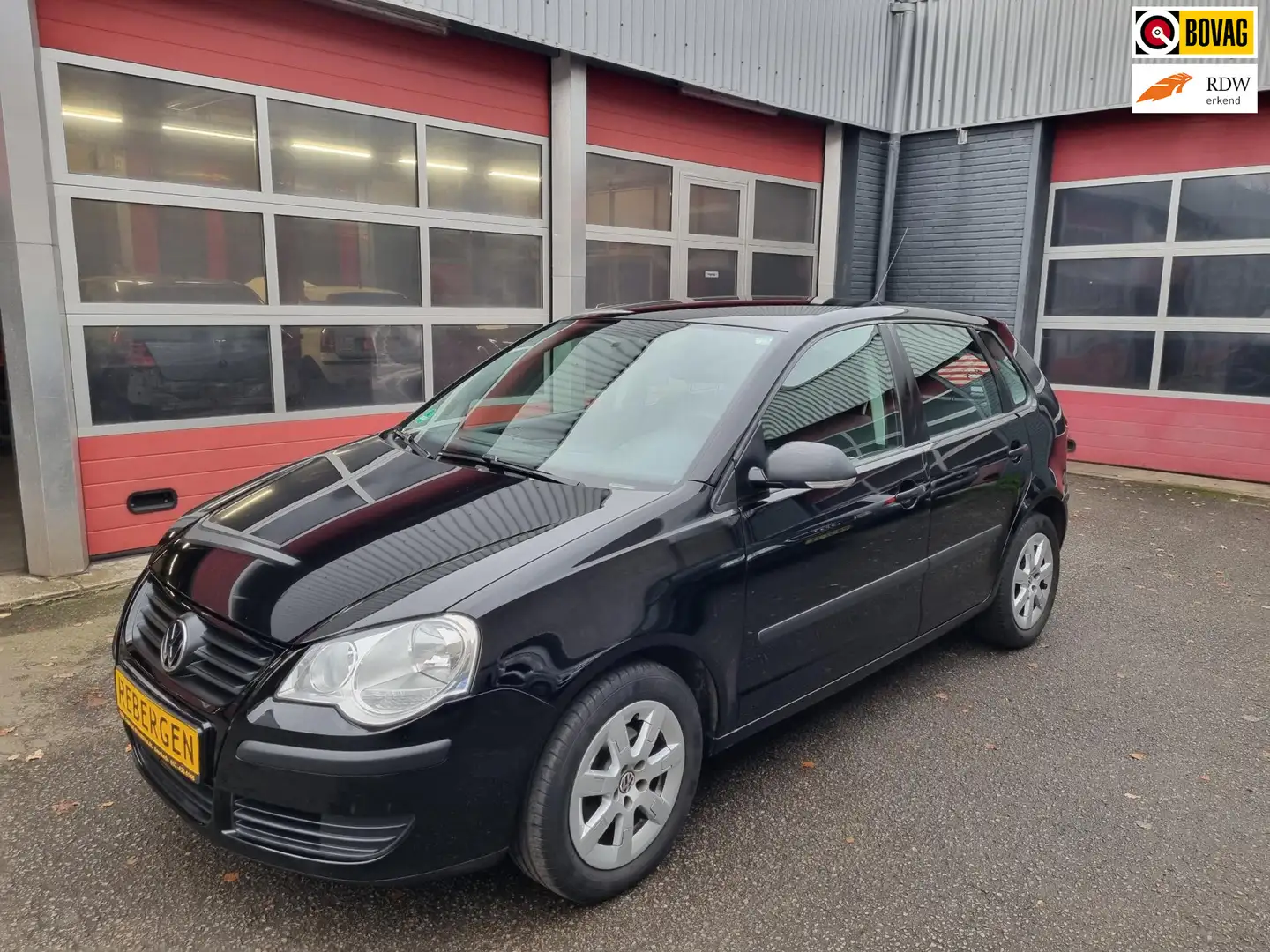 Volkswagen Polo 1.2 Easyline Schwarz - 1