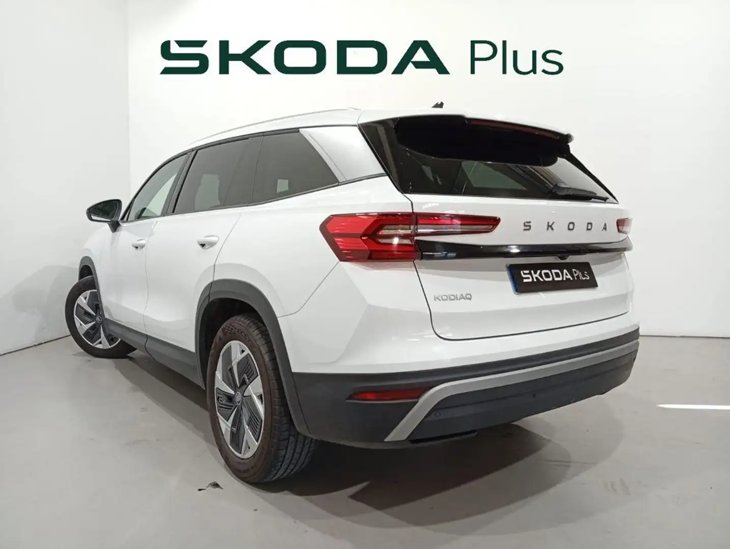 Skoda Kodiaq 1.5TSI m-HEV Selection 4x2 DSG 110kW Blanco - 2