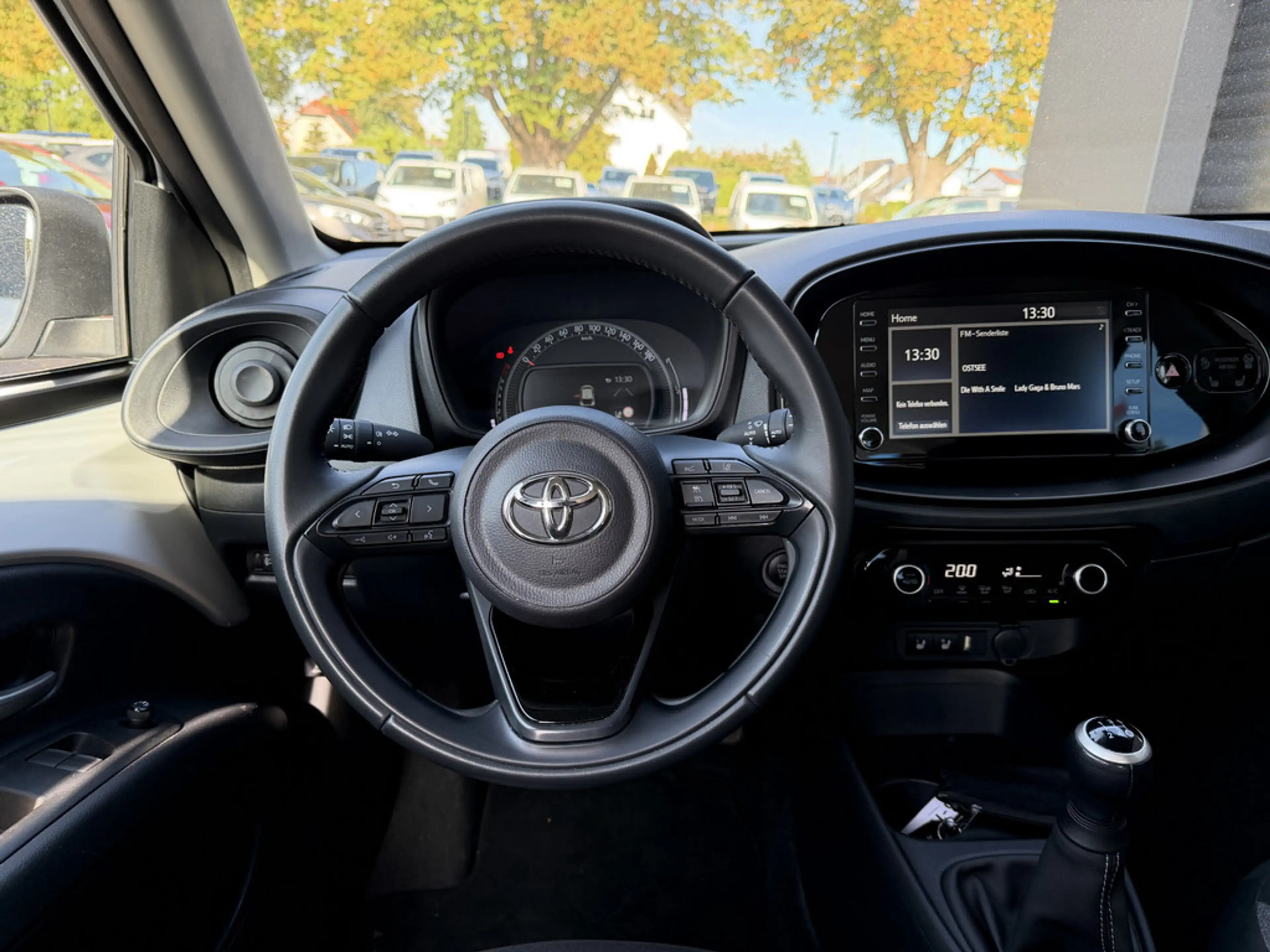 Toyota Aygo X 1.0 Play — photo 9