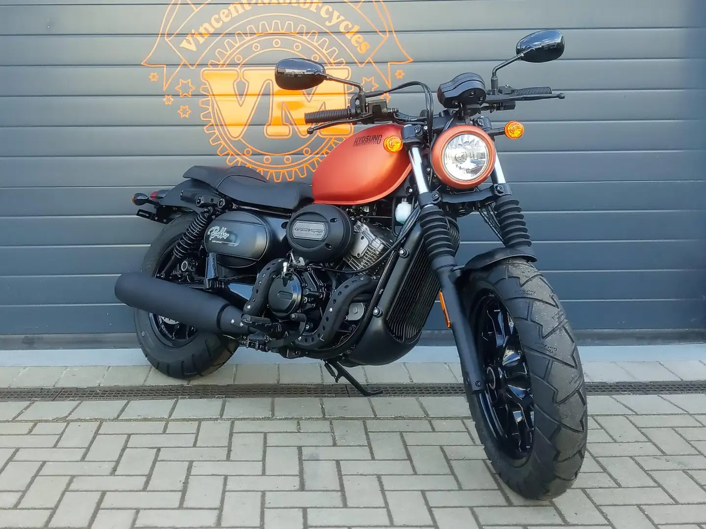 Hyosung GV 125 GV 125i S Aquila Оранжевий - 2