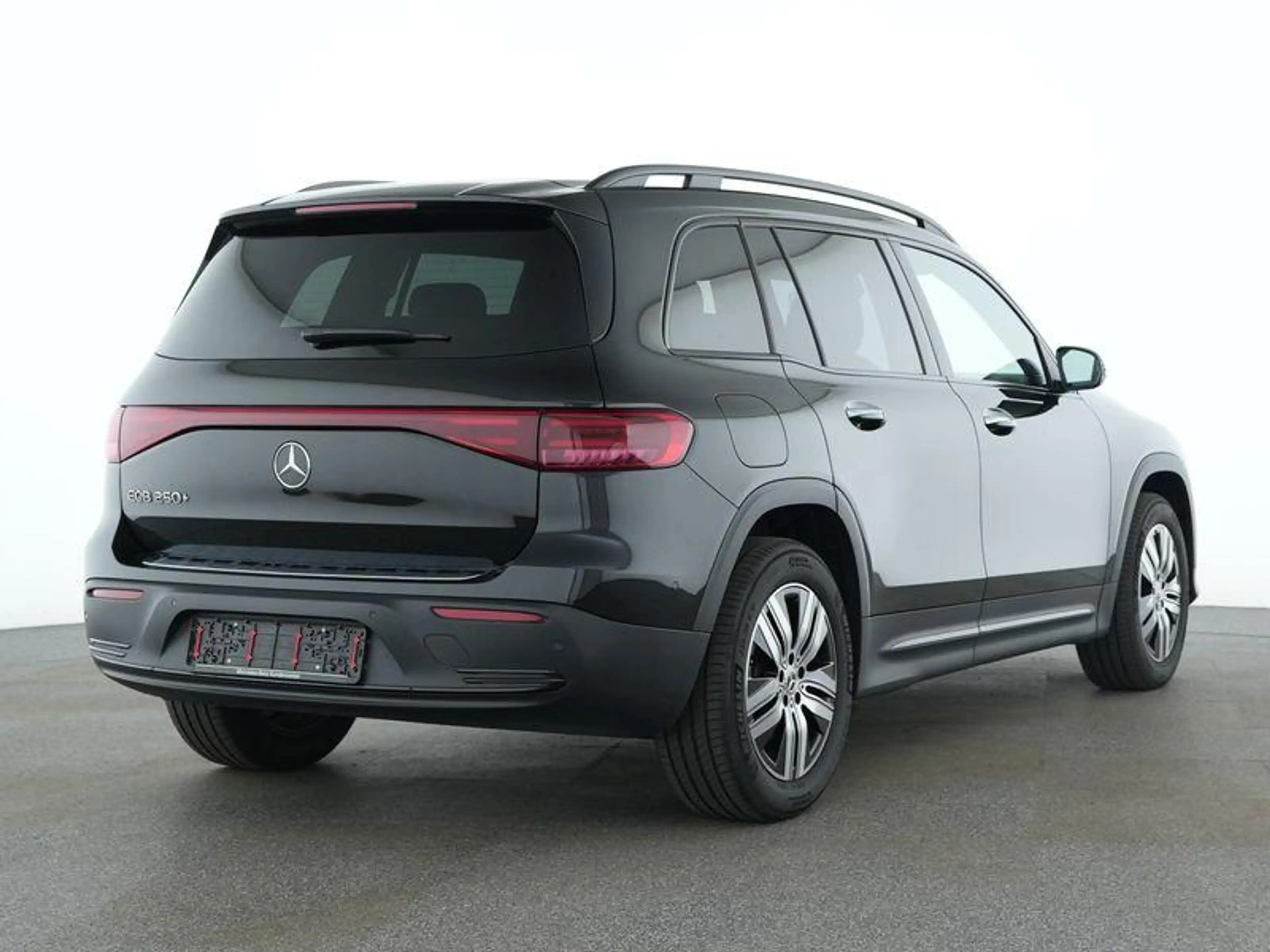 Mercedes-Benz EQB 250 250+ Luxury Line + ELECTRIC ART ADVANCED PLUS + CA — photo 2
