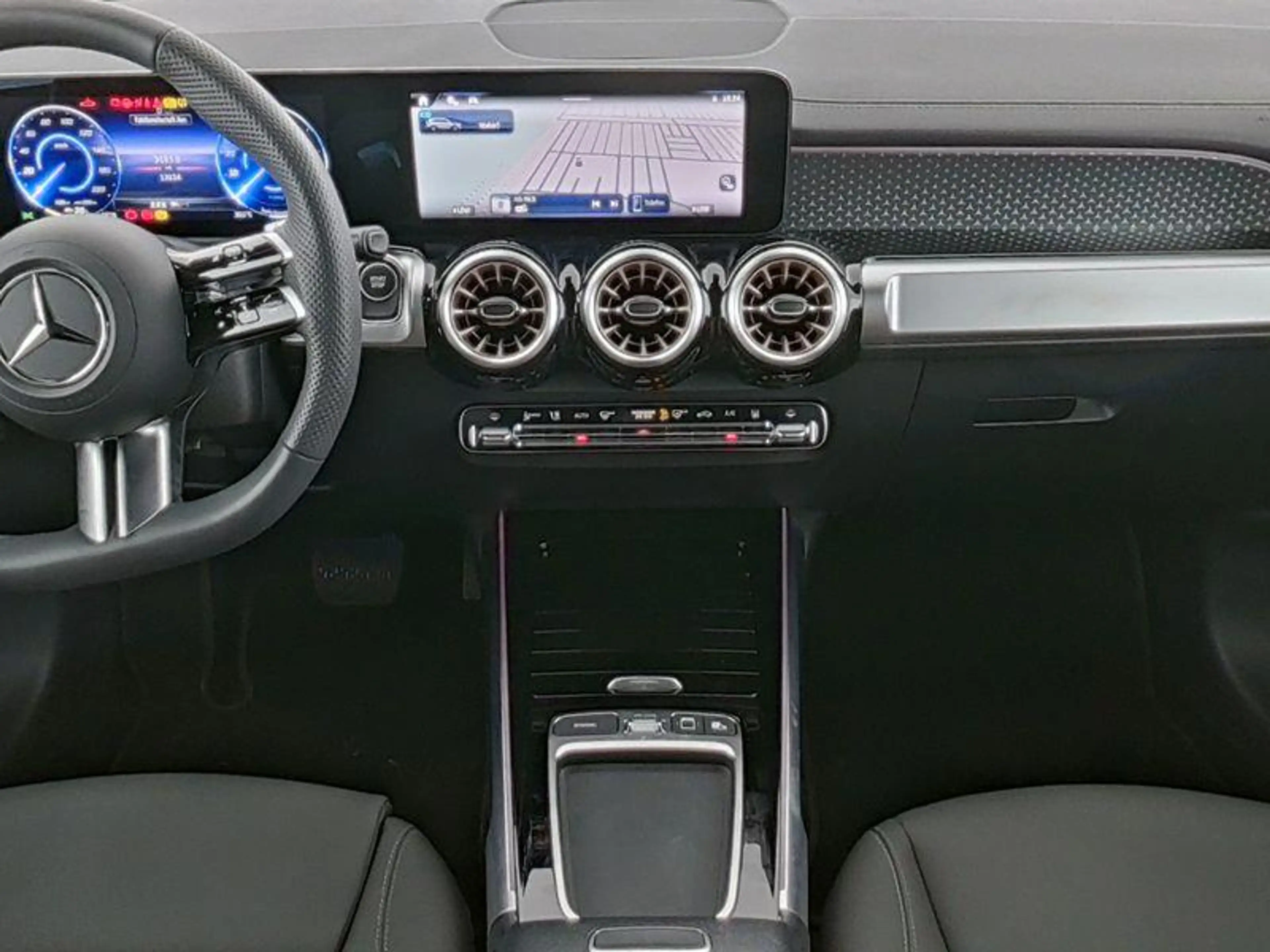 Mercedes-Benz EQB 250 250+ Luxury Line + ELECTRIC ART ADVANCED PLUS + CA — photo 4