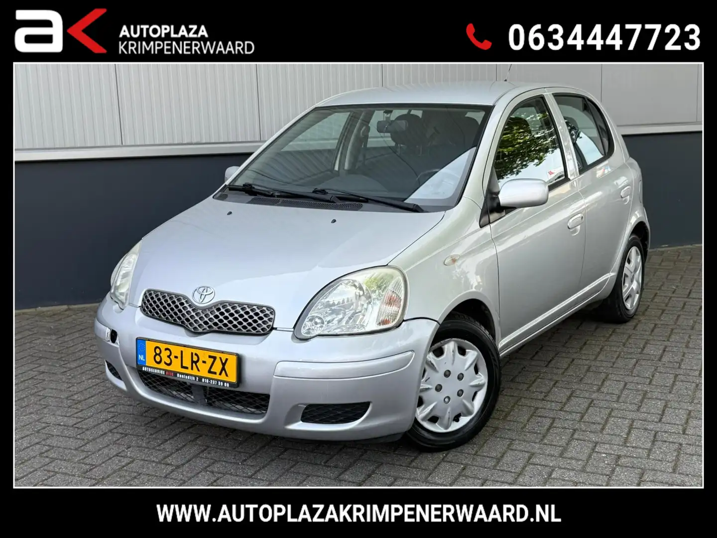 Toyota Yaris 1.3 VVT-i Sol Airco 5d Nieuwe Apk Gris - 1