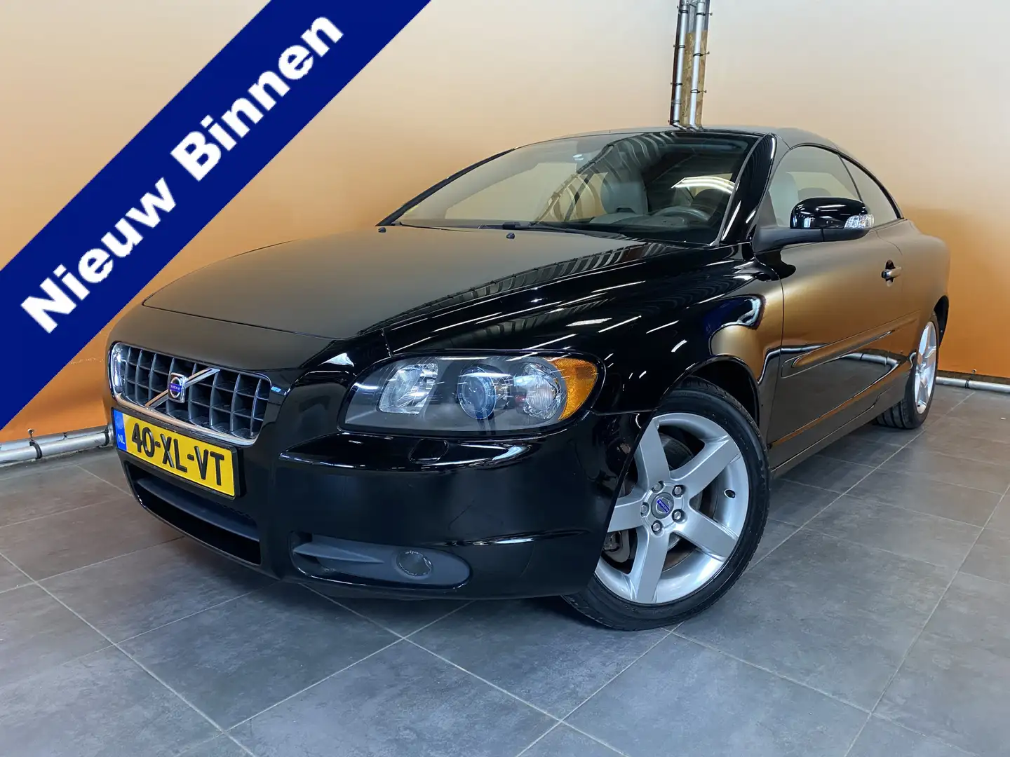 Volvo C70 Convertible 2.5 T5 Summum 230 pk!!! youngtimer | l Negro - 1
