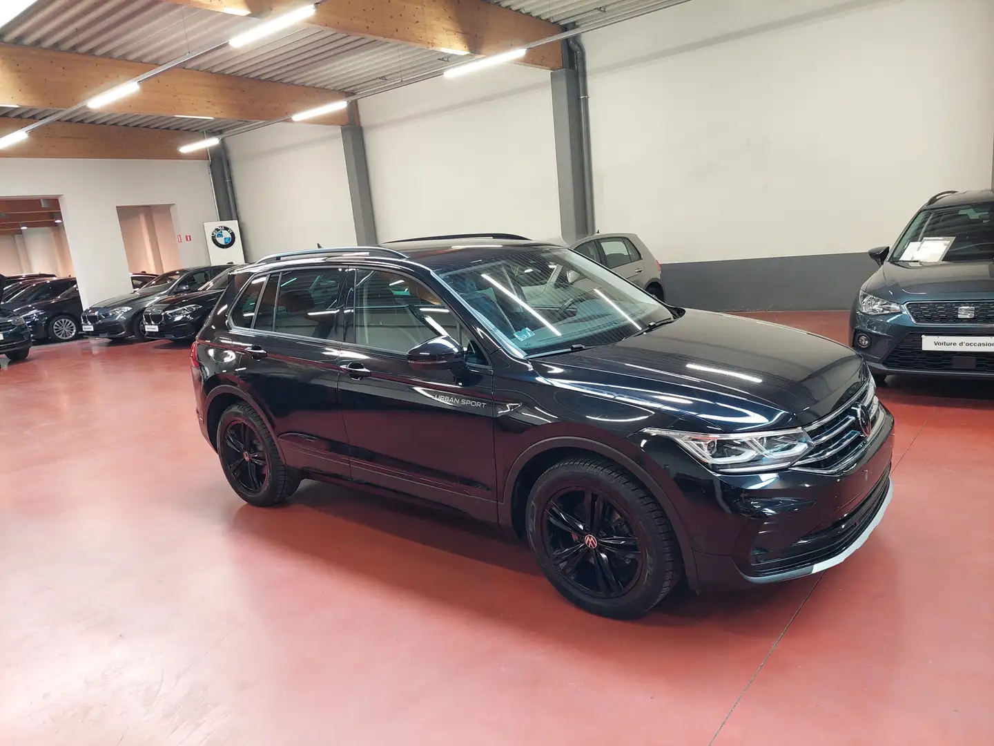 Volkswagen Tiguan TDI DSG + SPORT LINE + FULL OPTIONS (sauf PANO) Noir - 1