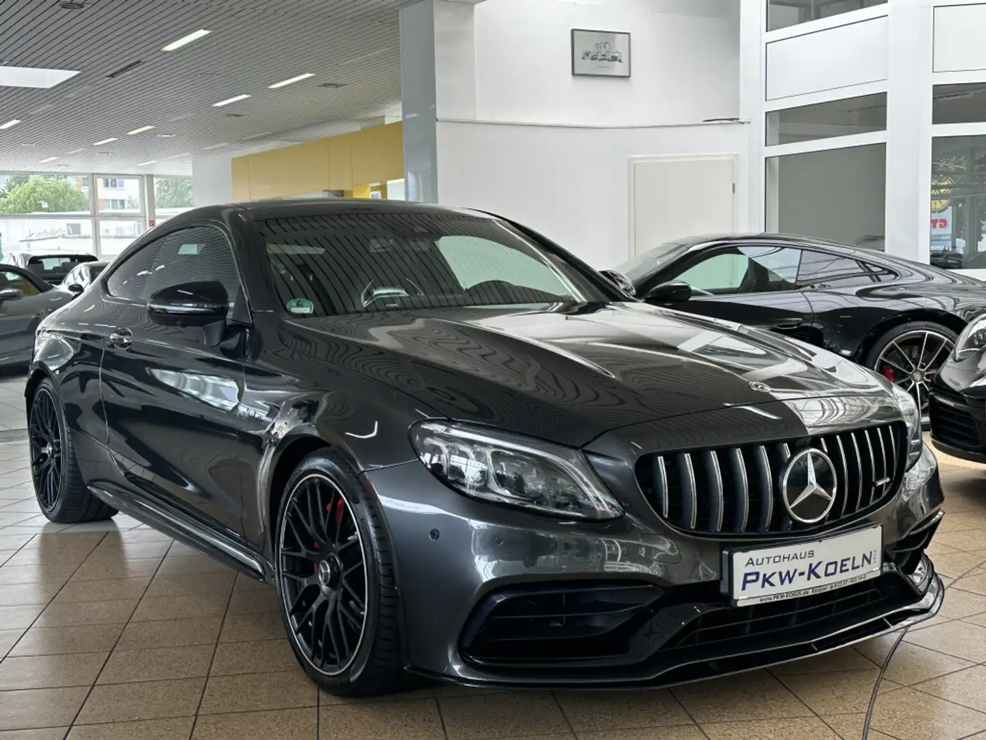 Mercedes-Benz C 63 AMG s PERFORMANCE*PANO*HUD*NiGHT*KEY GO*360 Grau - 2