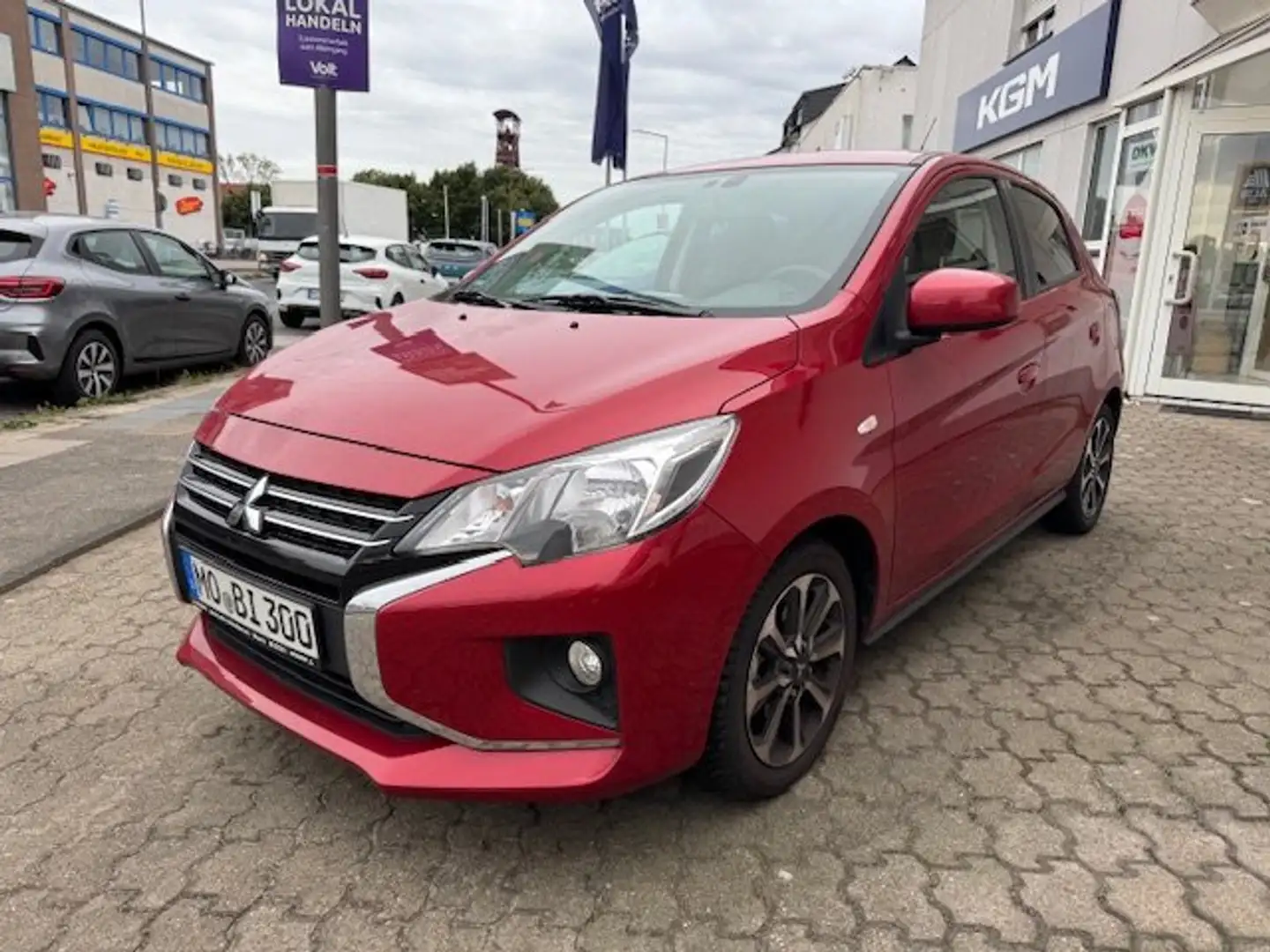 Mitsubishi Space Star Select+CVT Automatik Rot - 1
