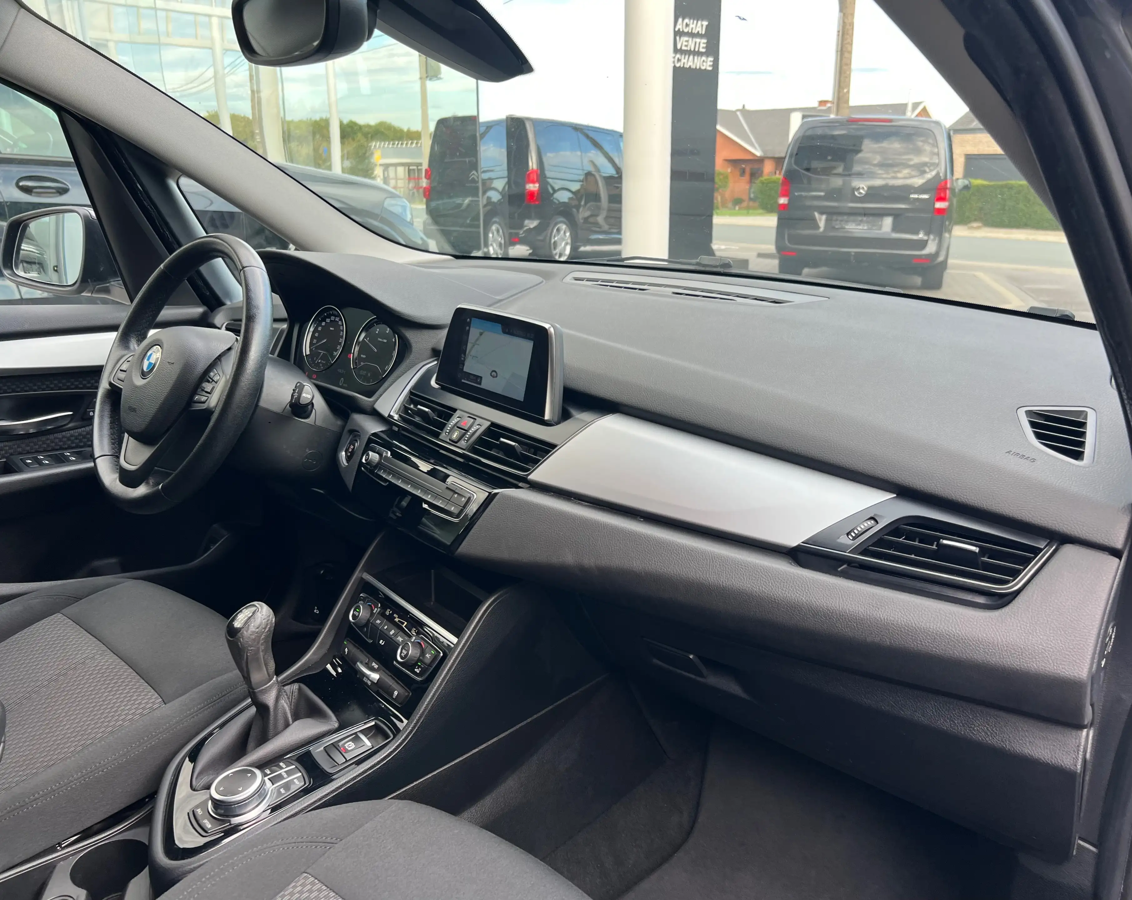BMW 216 D Gran Tourer 116CV / Gps / Clim Auto / Cruise / PDC Arrière & Avant / KeyLess / Euro 6de / 6.190€ HTVA NETTO — photo 15