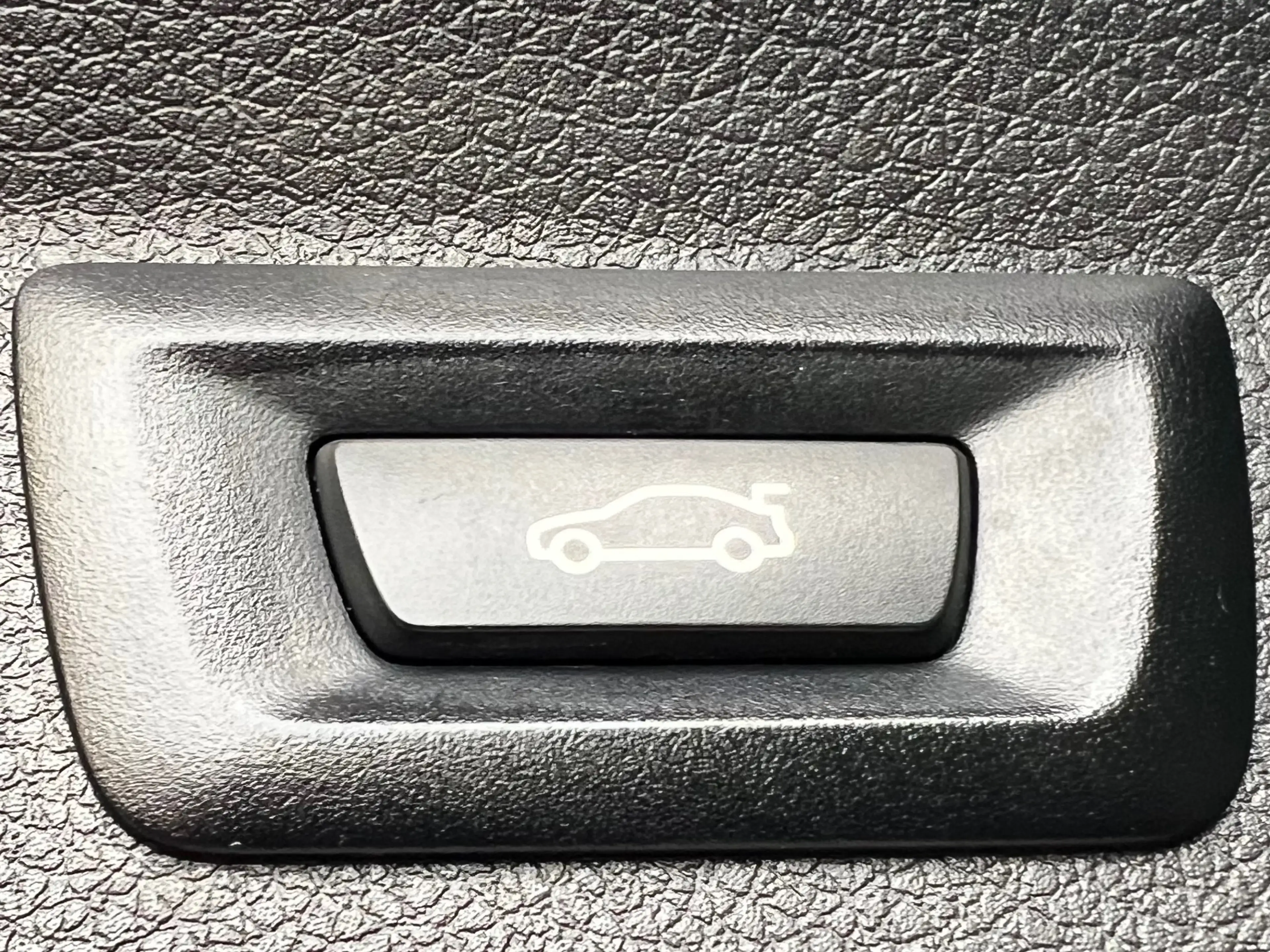 BMW 216 D Gran Tourer 116CV / Gps / Clim Auto / Cruise / PDC Arrière & Avant / KeyLess / Euro 6de / 6.190€ HTVA NETTO — photo 8