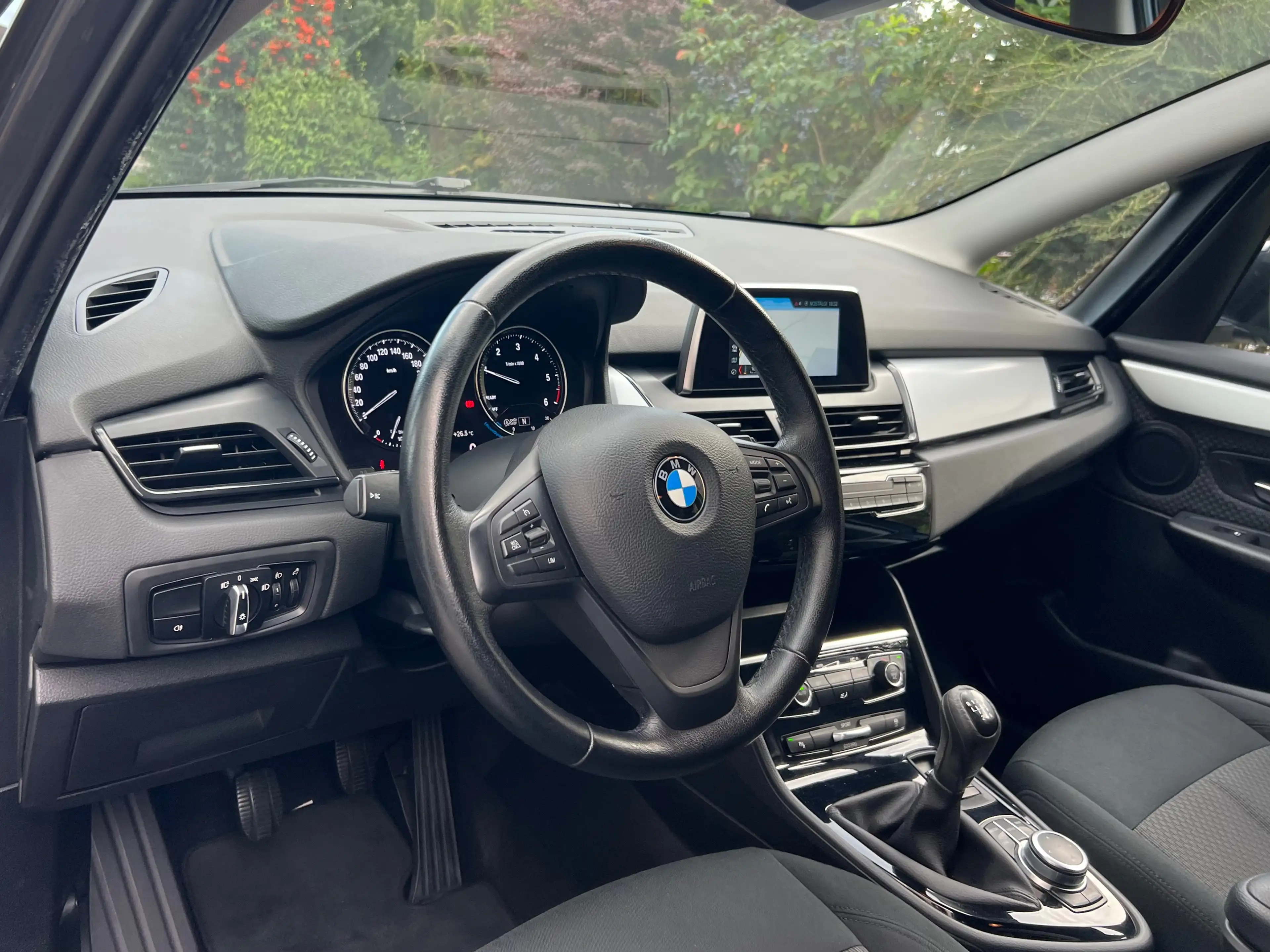 BMW 216 D Gran Tourer 116CV / Gps / Clim Auto / Cruise / PDC Arrière & Avant / KeyLess / Euro 6de / 6.190€ HTVA NETTO — photo 10
