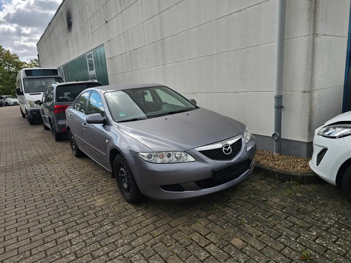 Mazda 6 1.8 Comfort Sport+ZV+Klima+Tempomat Gris - 1