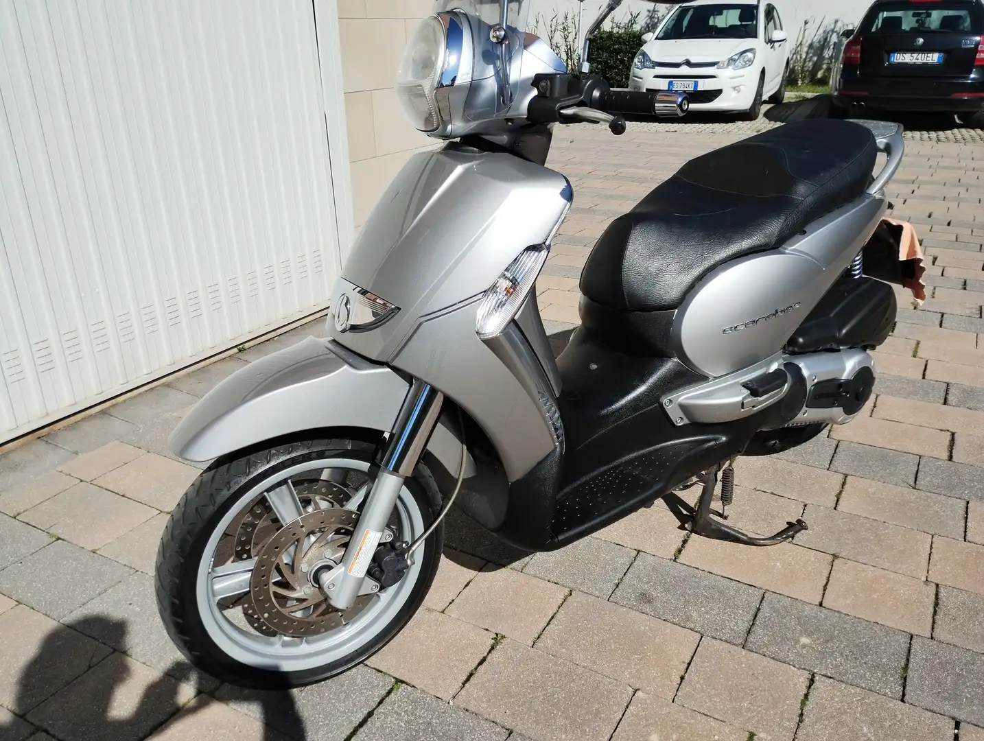 Aprilia Scarabeo scarabeo 500 light Gri - 2