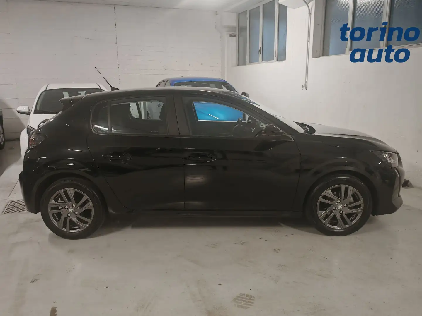 Peugeot 208 208 PureTech 75 Stop&Start 5 porte Active Pack Nero - 2