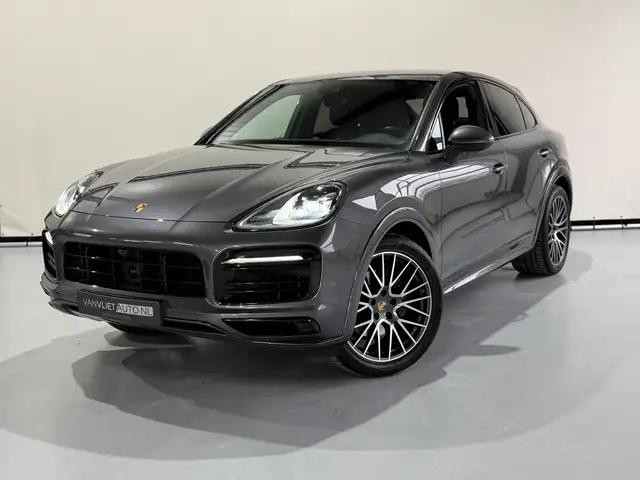 Porsche Cayenne Coupé SPORT DESIGN PANO/ 3.0 E-Hybrid