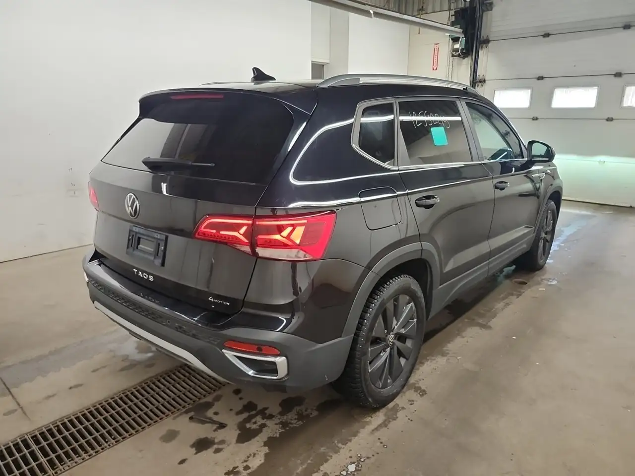 Volkswagen Taos снимка Volkswagen Taos
