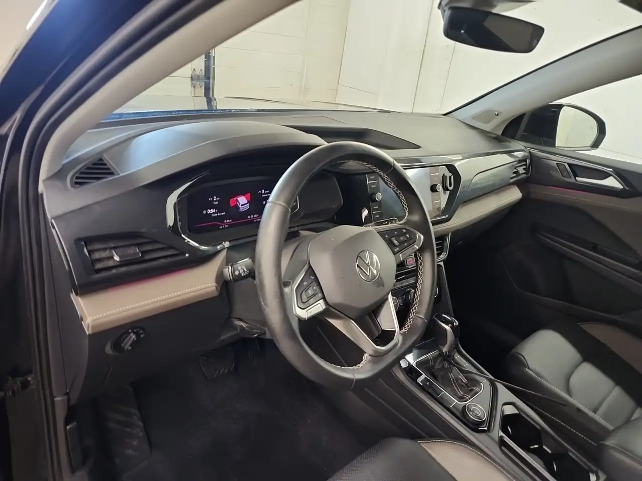 Volkswagen Taos снимка Volkswagen Taos