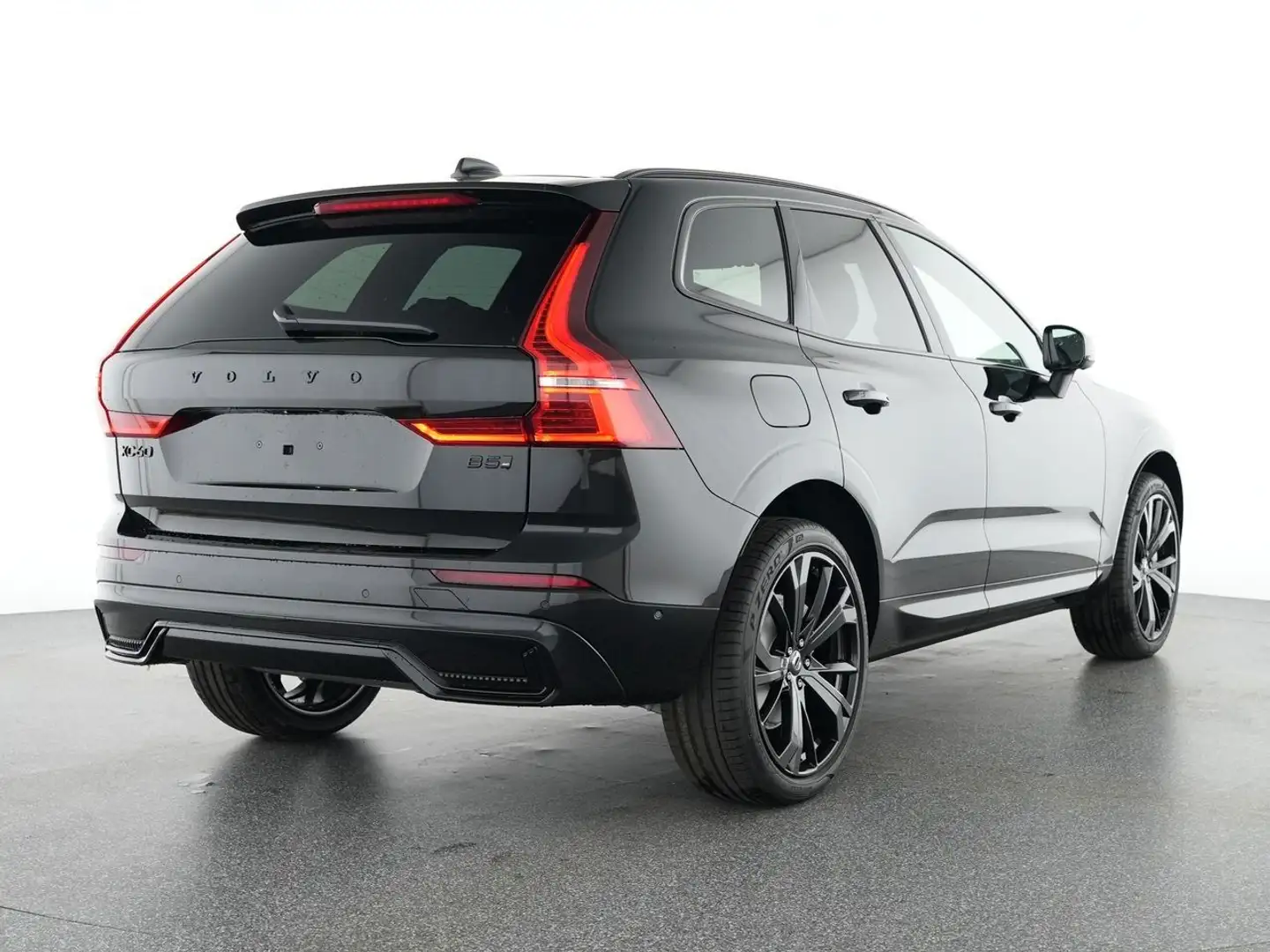 Volvo XC60 B5 Plus Black Edition AWD Schwarz - 2