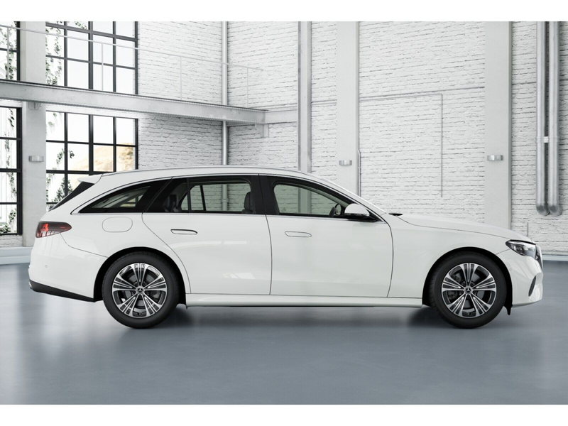 Mercedes-Benz E 200 T Avantgarde AHK*Kamera*LenkradH*Ambiente+ — photo 8