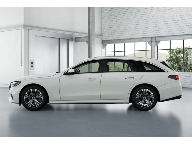 Mercedes-Benz E 200 T Avantgarde AHK*Kamera*LenkradH*Ambiente+ — photo 4
