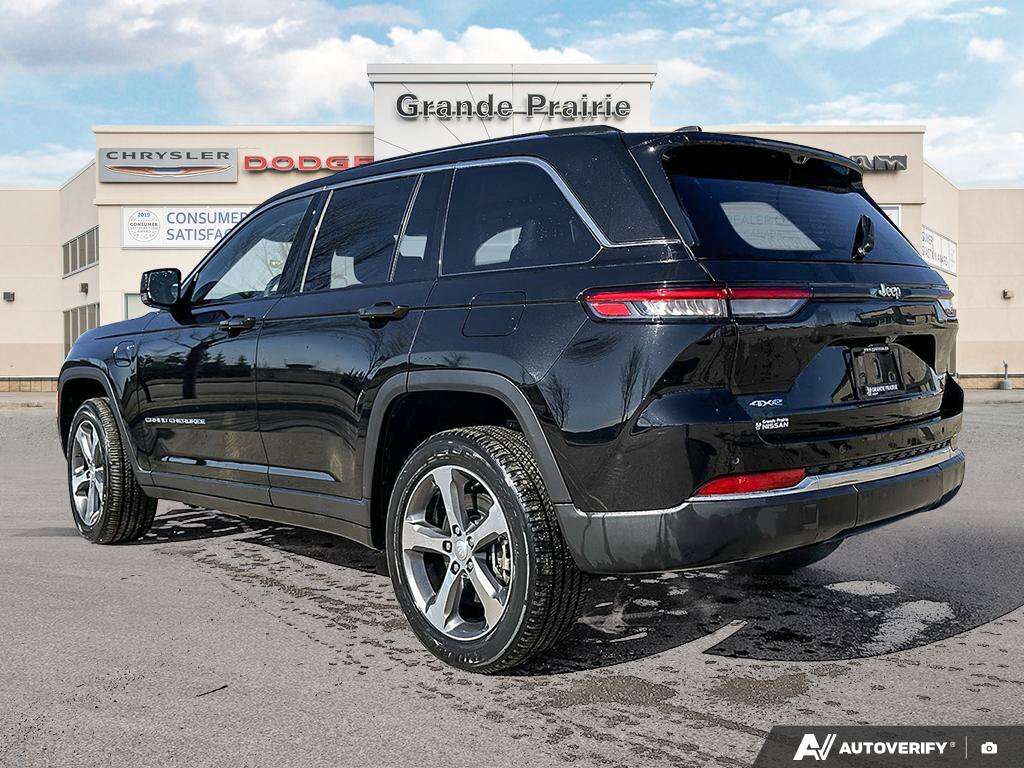 2022 Jeep Grand Cherokee BASE | 4WD | Low Kilometres — снимка 1