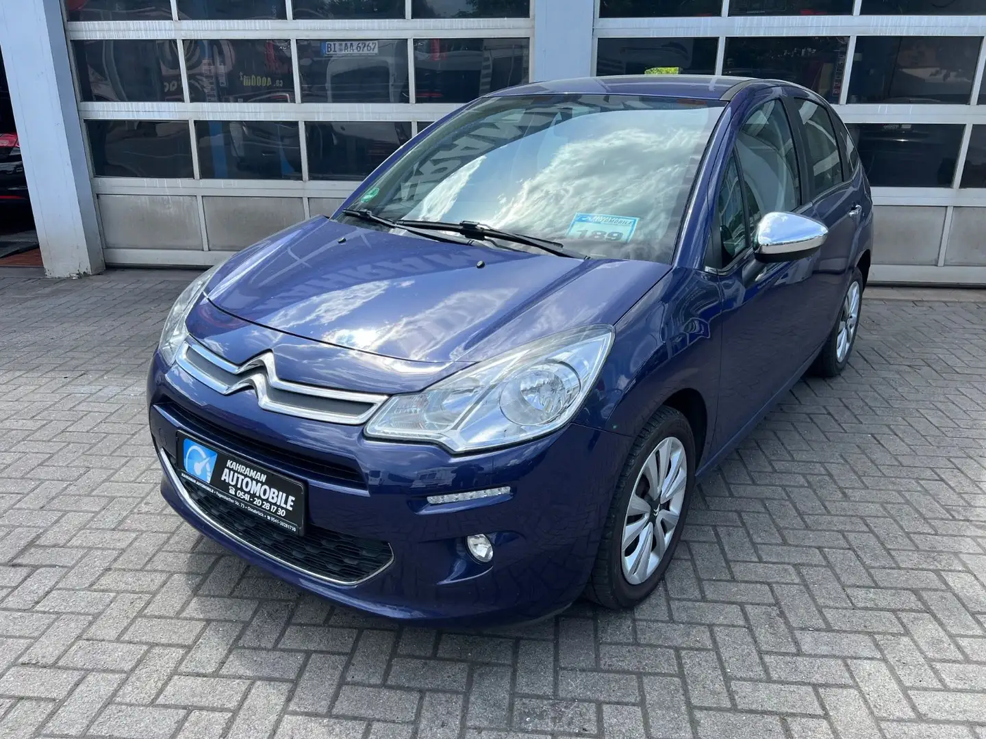 Citroen C3 Selection Blau - 2