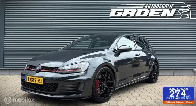 Volkswagen Golf GTI 2.0 TSI Performance