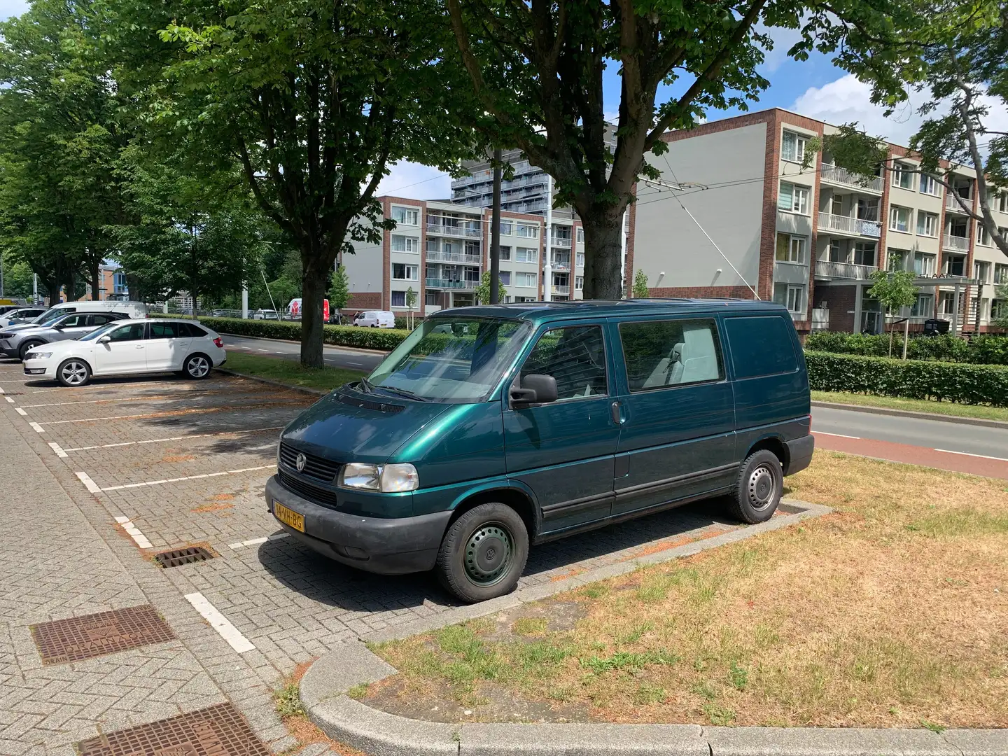 Volkswagen Transporter Transporter 1.9 TD 292 T800 Zelená - 1