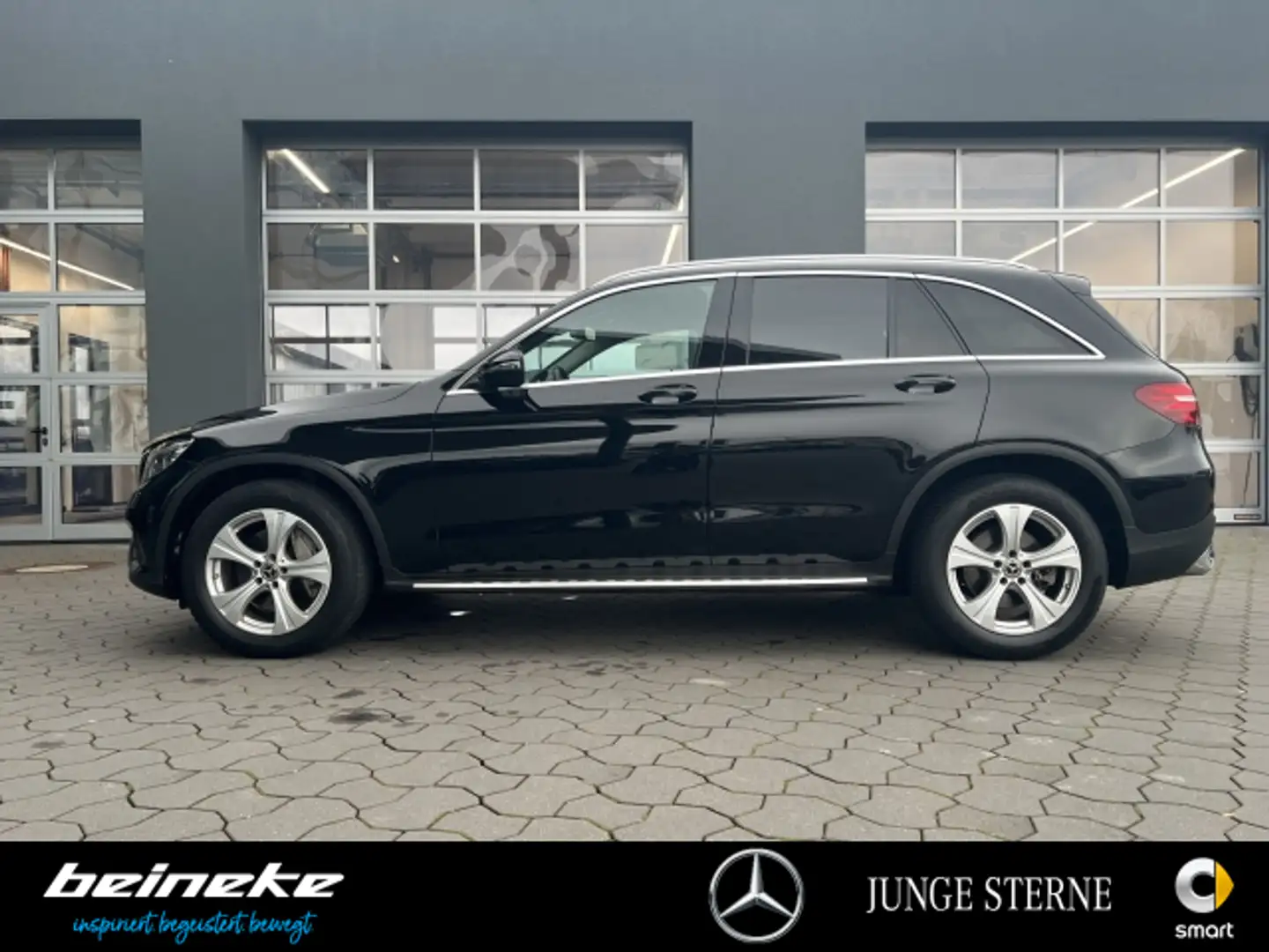 Mercedes-Benz GLC 220 GLC 220 d 4M Exclusive Distronic ILS LED AHK RFK Schwarz - 2