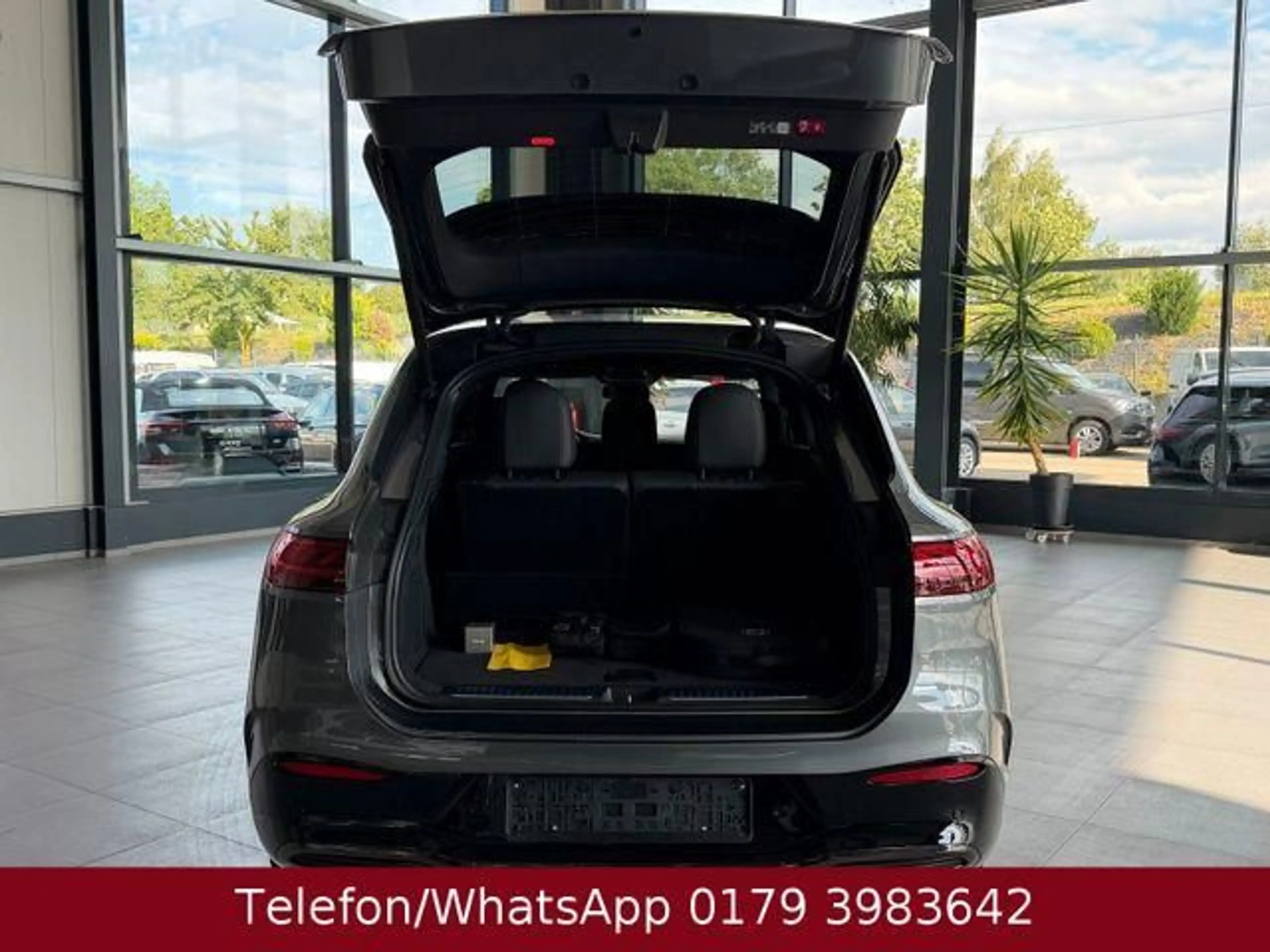 Mercedes-Benz EQS SUV AMG Line Business Class NP 186.187EUR — photo 9