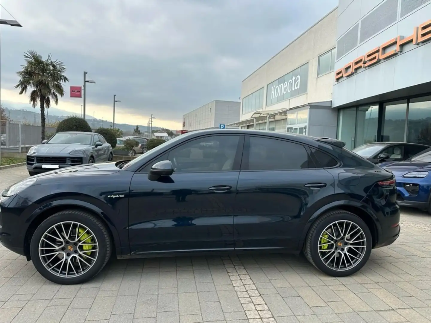 Porsche Cayenne E-Hybrid Coupé Aut. Negro - 2