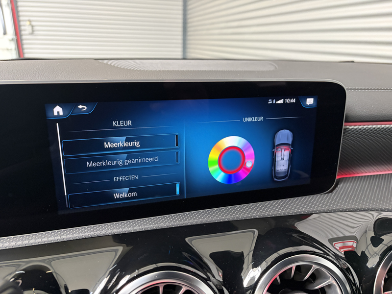 Mercedes-Benz CLA 180 Shooting Brake Business Solution Luxury/carplay/en — photo 14