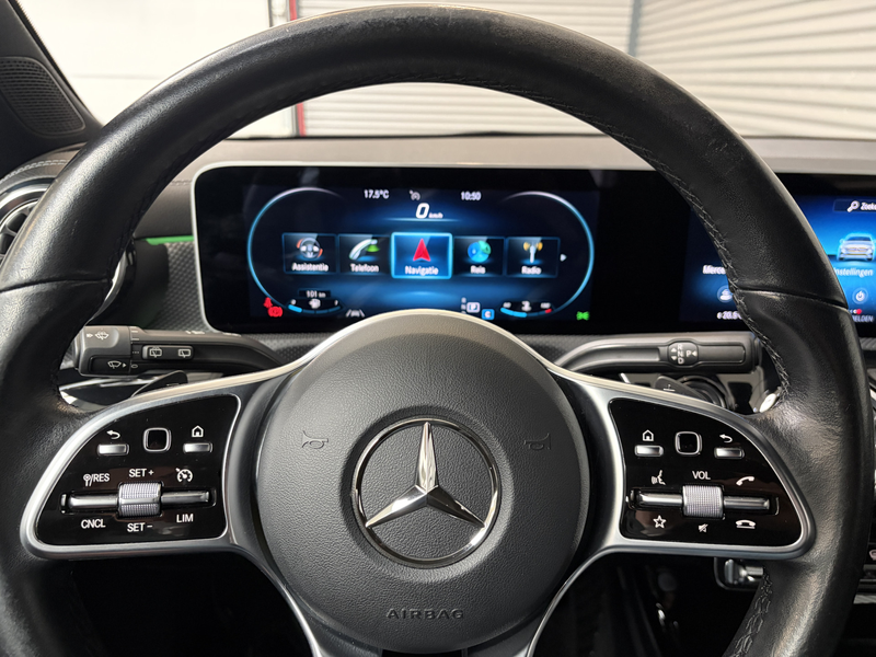 Mercedes-Benz CLA 180 Shooting Brake Business Solution Luxury/carplay/en — photo 23