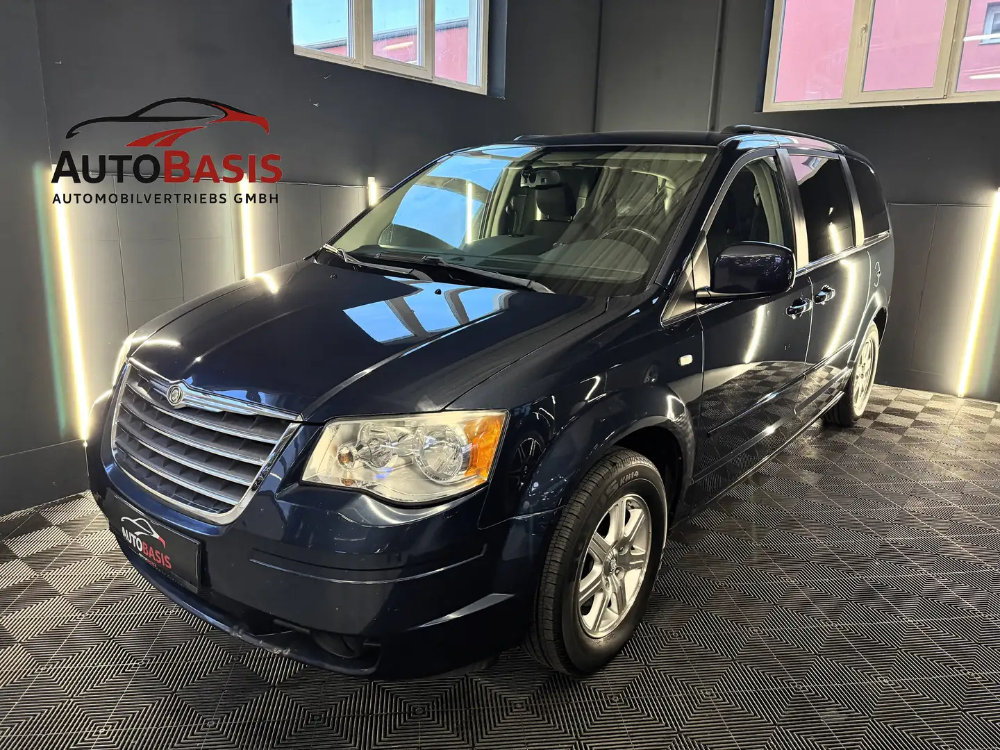 Chrysler Grand Voyager Touring 2,8 CRD Aut. 7-Sitzer/Erstbesitz/Elektr. Schiebetüren/Kamera/Navi Blau - 1