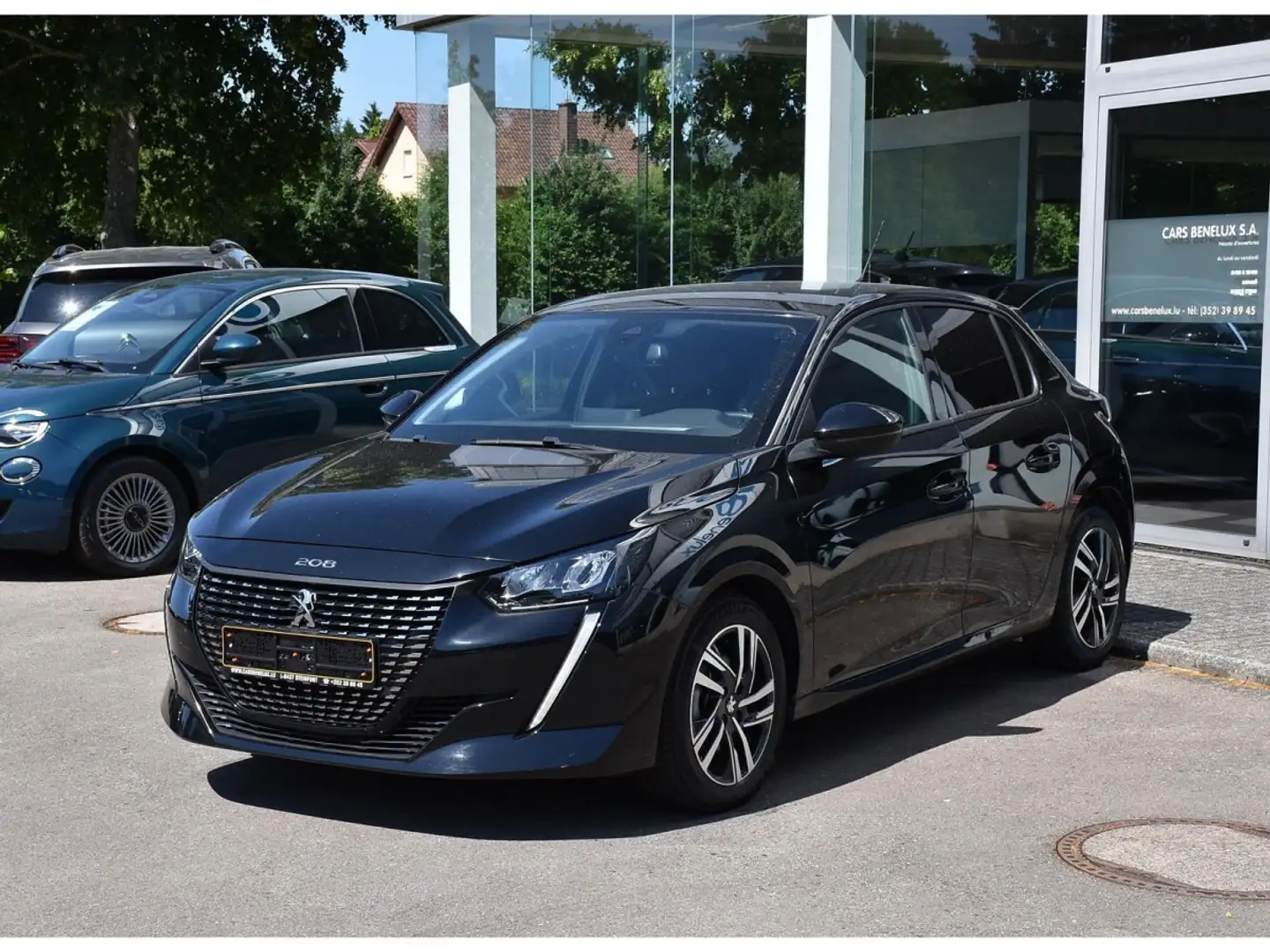 Peugeot 208 1.2 PureTech Allure REGUL GPS LANE 1° MAIN Noir - 2