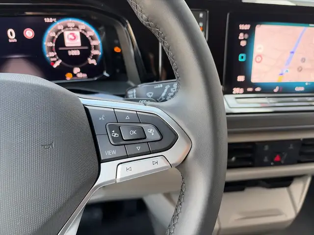 Volkswagen T7 Multivan VW T7 Multivan Business TDI Ansicht 24