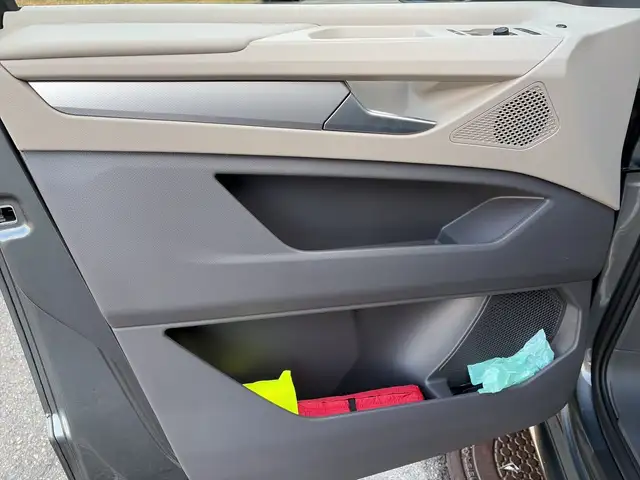 Volkswagen T7 Multivan VW T7 Multivan Business TDI Ansicht 21