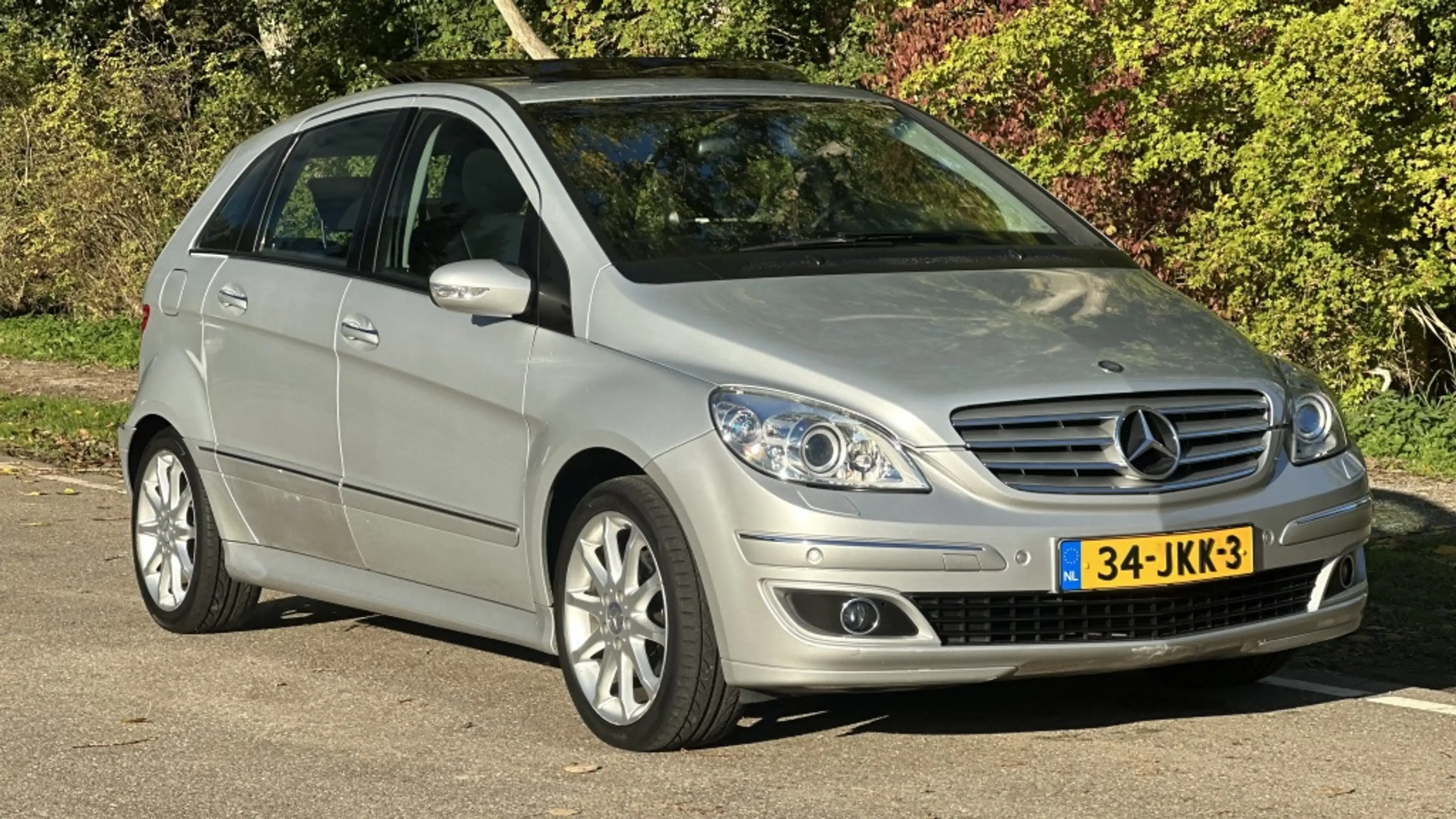 Mercedes-Benz B 200 Turbo — photo 3