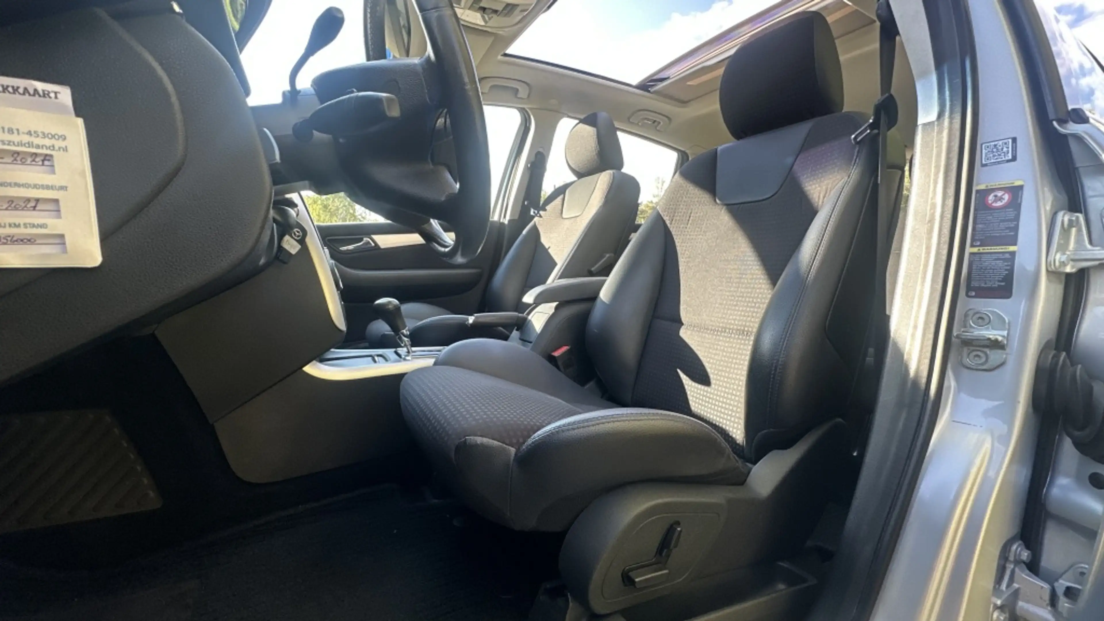 Mercedes-Benz B 200 Turbo — photo 15