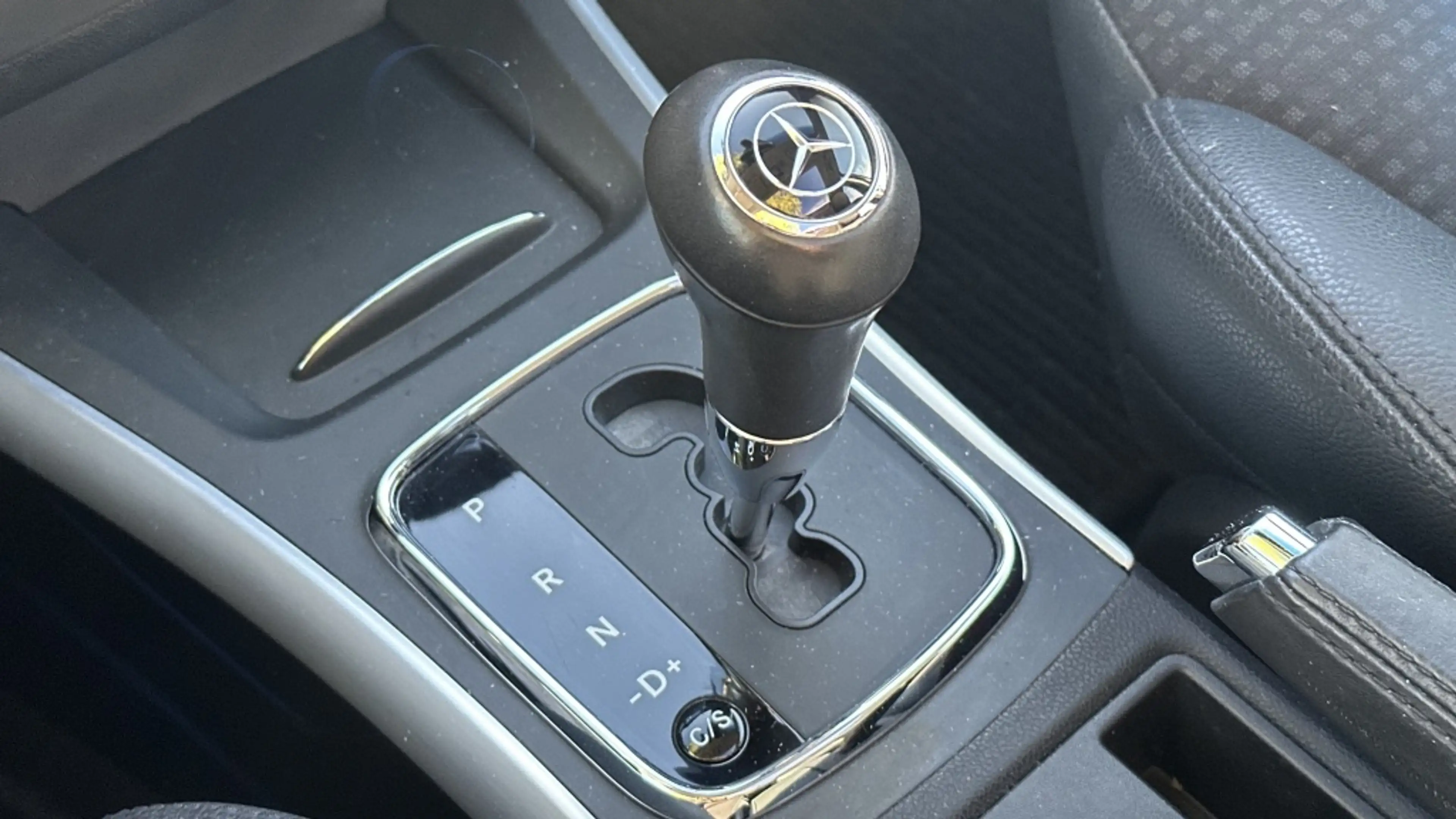 Mercedes-Benz B 200 Turbo — photo 12