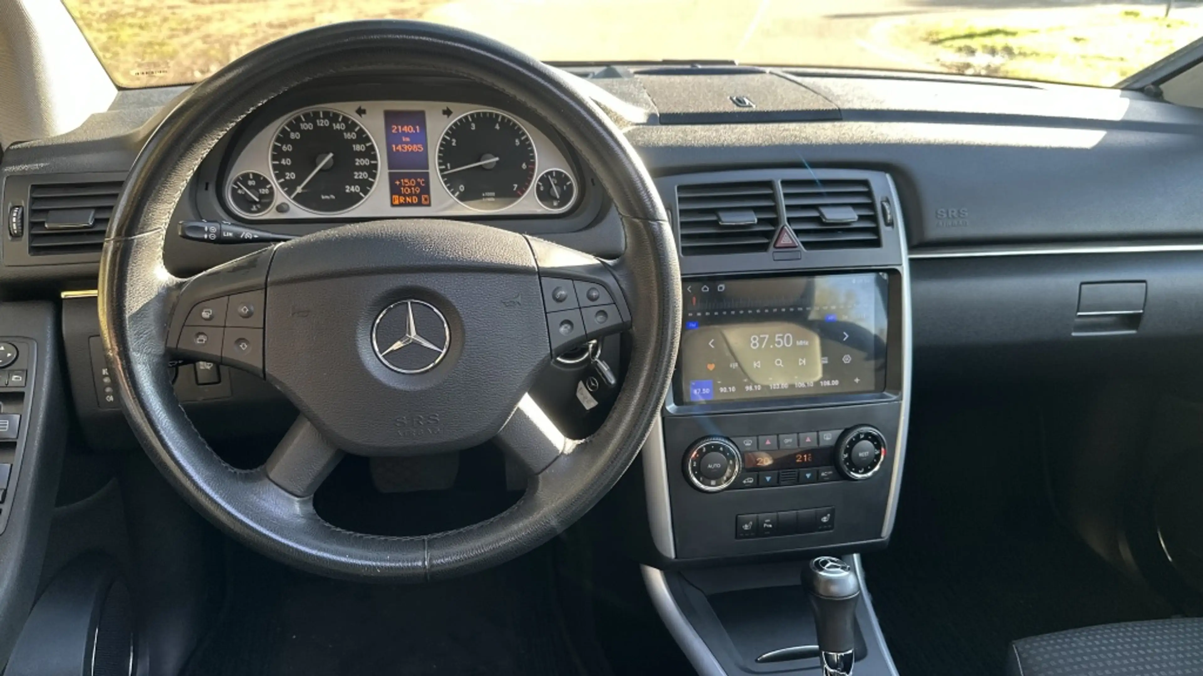 Mercedes-Benz B 200 Turbo — photo 9