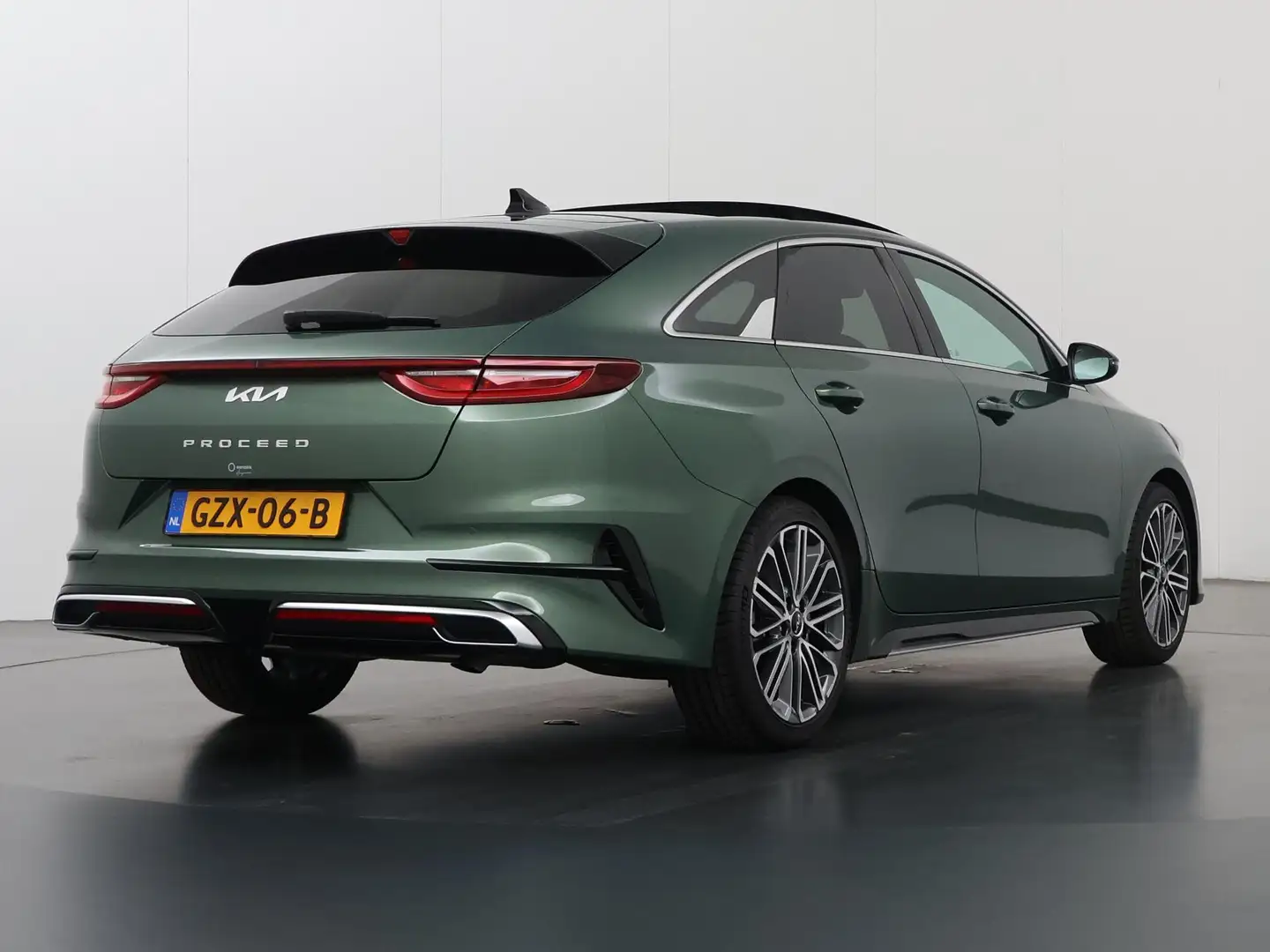 Kia ProCeed / pro_cee'd 1.5 T-GDi DCT7 GT-PlusLine | Panoramadak | JBL Aud Groen - 2