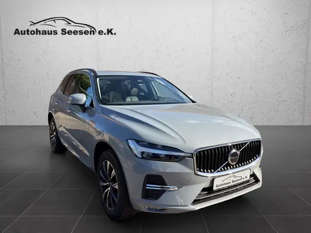 Volvo XC60 Core AWD*ACC*LED*LANE*SHZ*Leder* Memory *